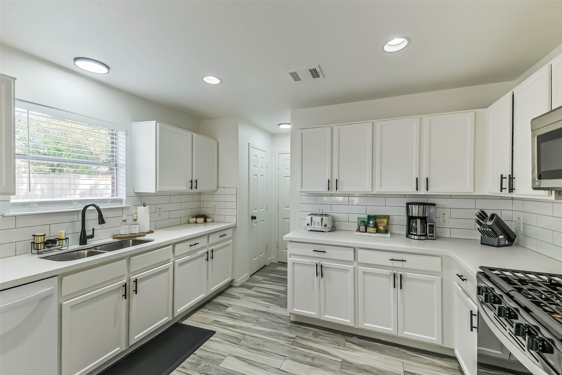 11946 Solon Springs Drive, Tomball, TX 77375