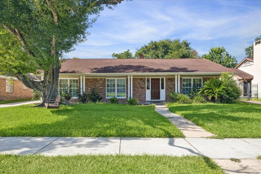 Property photo for 3806 Murworth Dr, Houston, TX