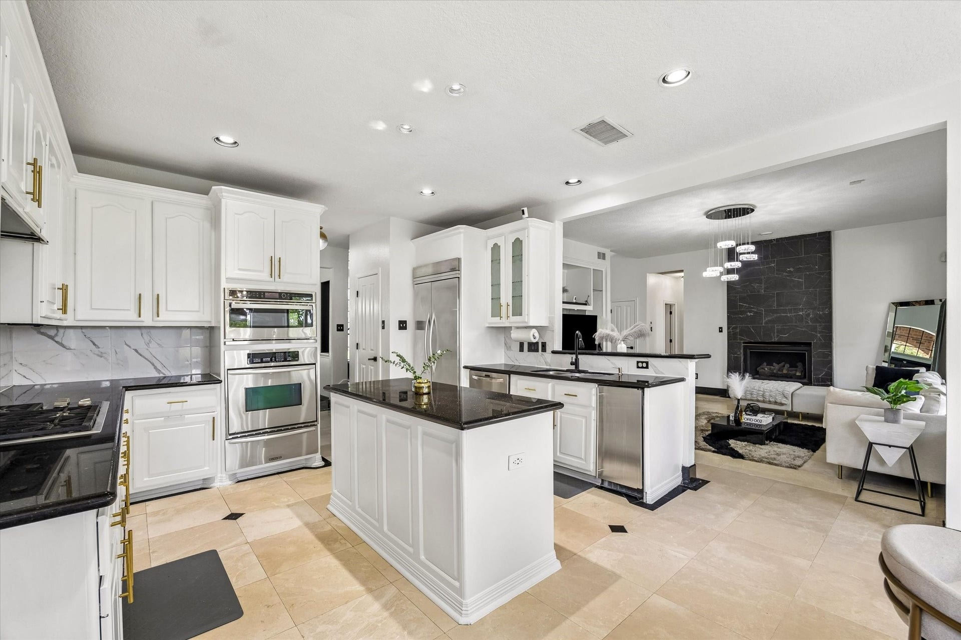39 Oakmere Place, Sugar Land, TX 77479 39 Oakmere Place, Sugar Land, TX 77479