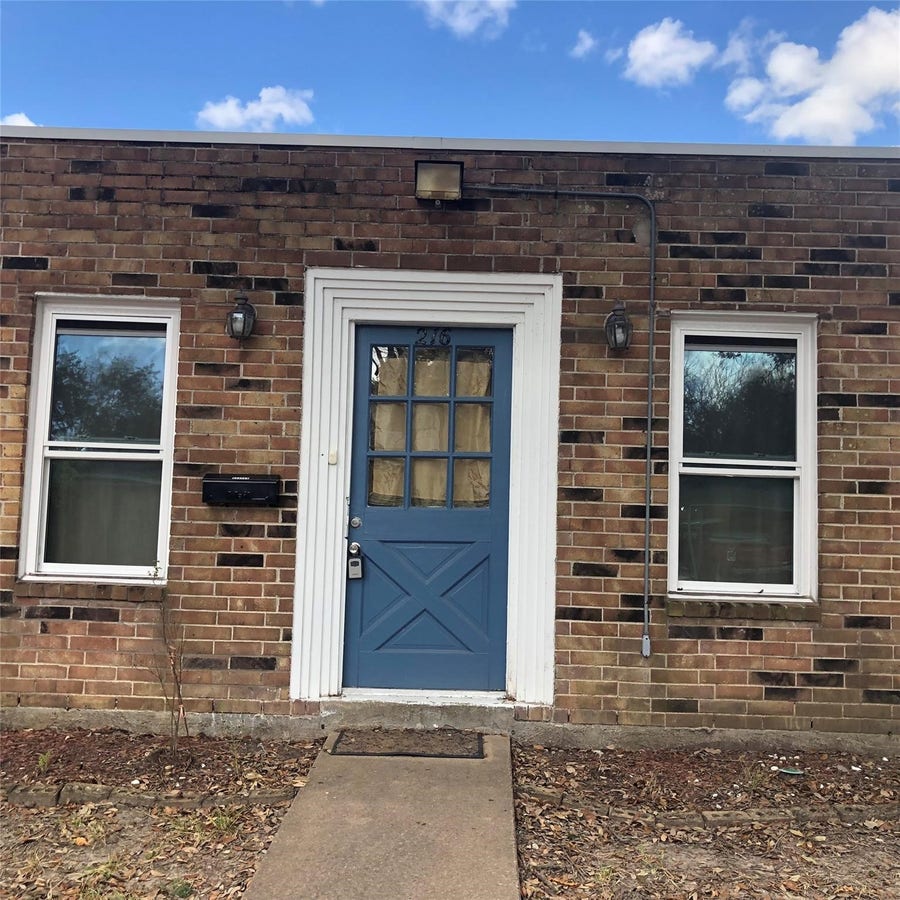 Property photo for 216 W G Street, #216, La Porte, TX