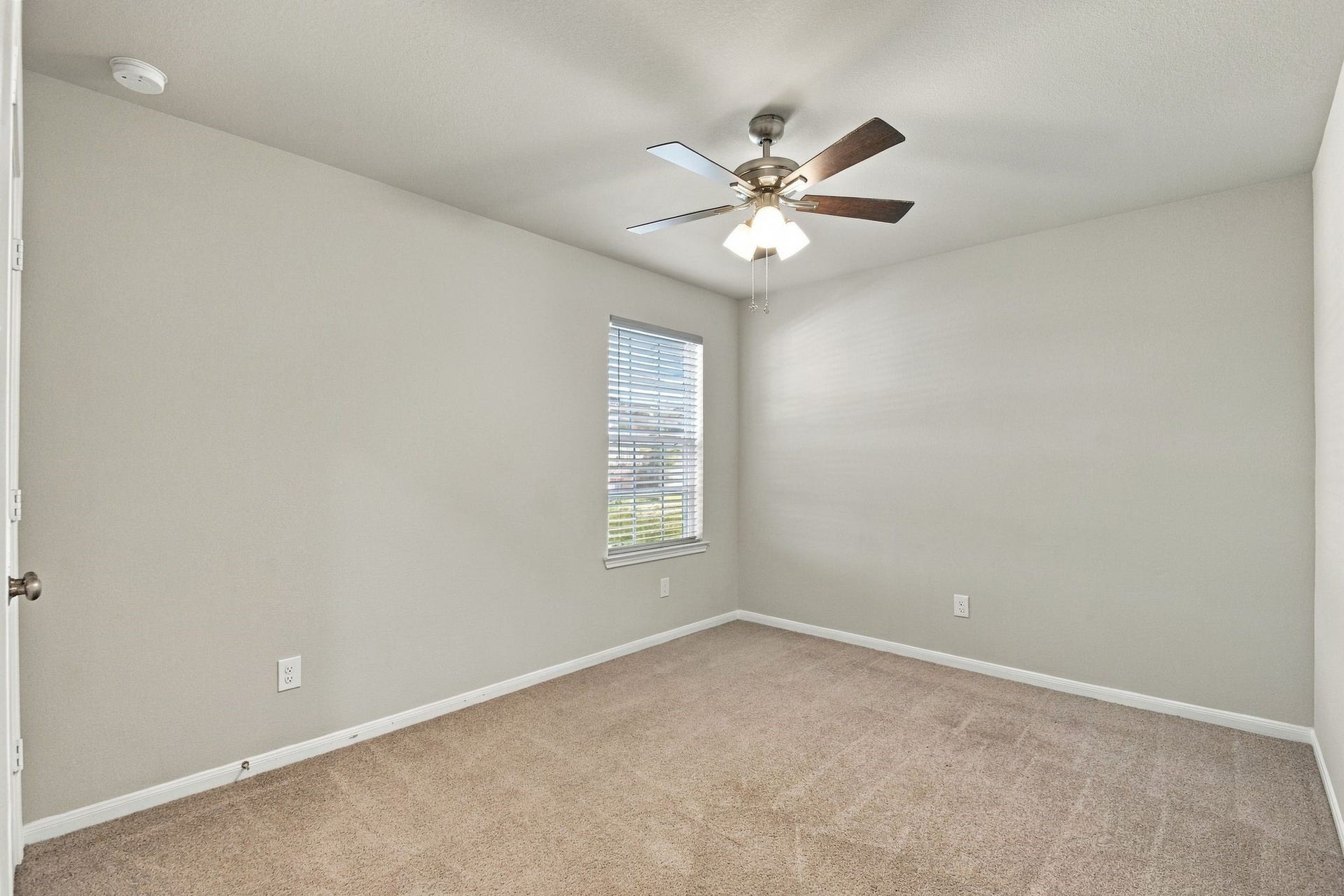 10423 Rochester Hills Lane, Tomball, TX 77375 Secondary bedroom #3