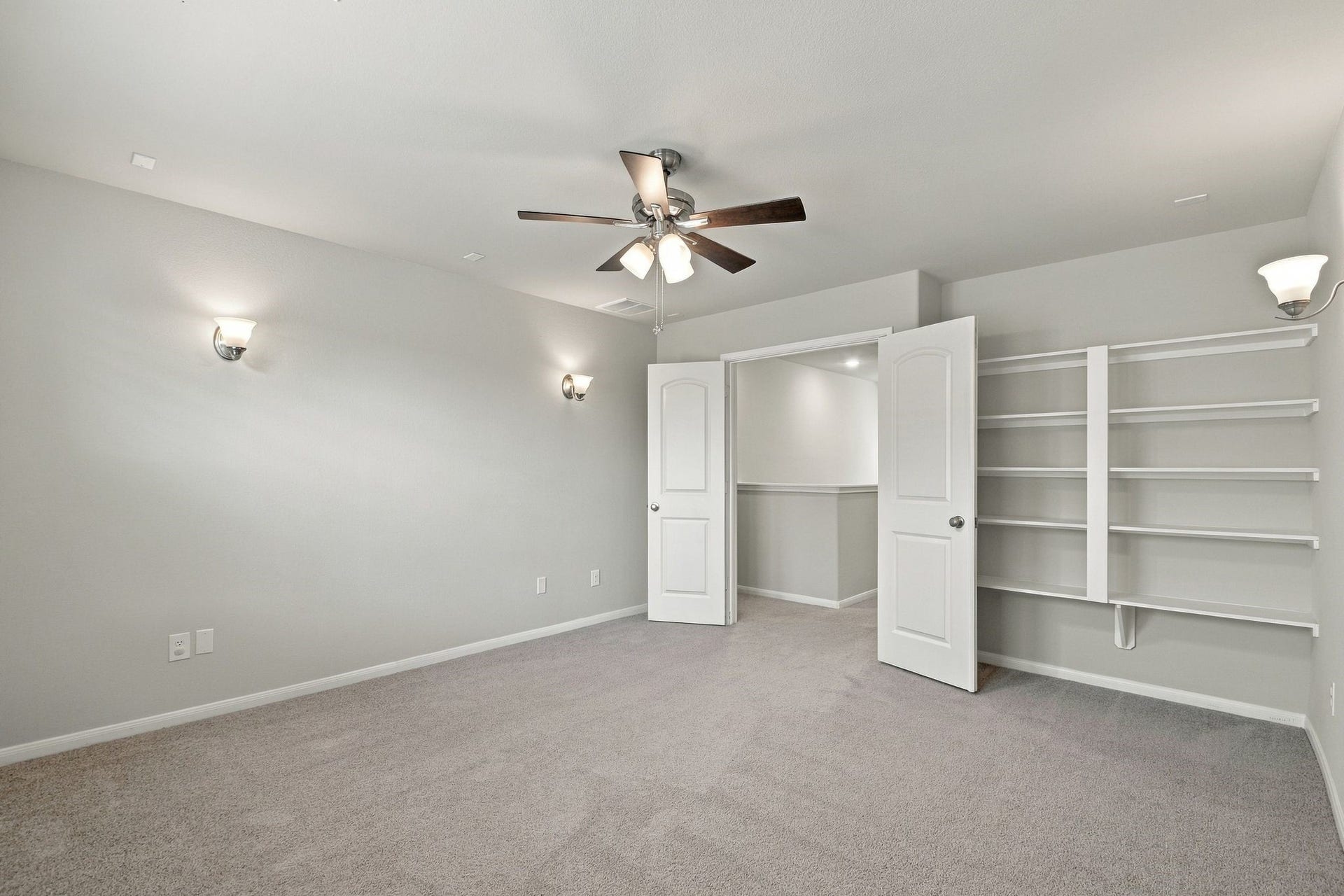 10423 Rochester Hills Lane, Tomball, TX 77375 Game room/Media room