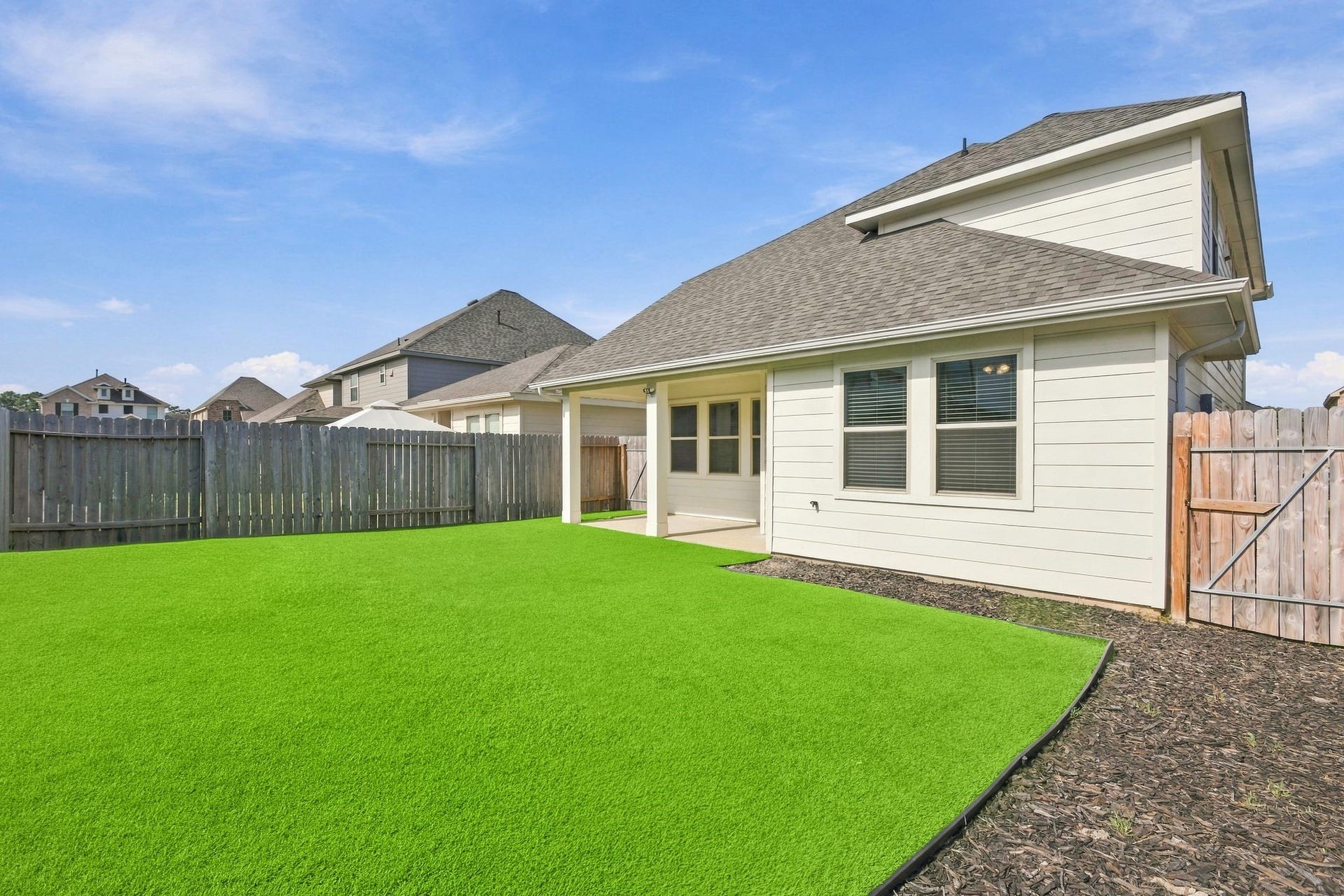 10423 Rochester Hills Lane, Tomball, TX 77375 10423 Rochester Hills Lane, Tomball, TX 77375