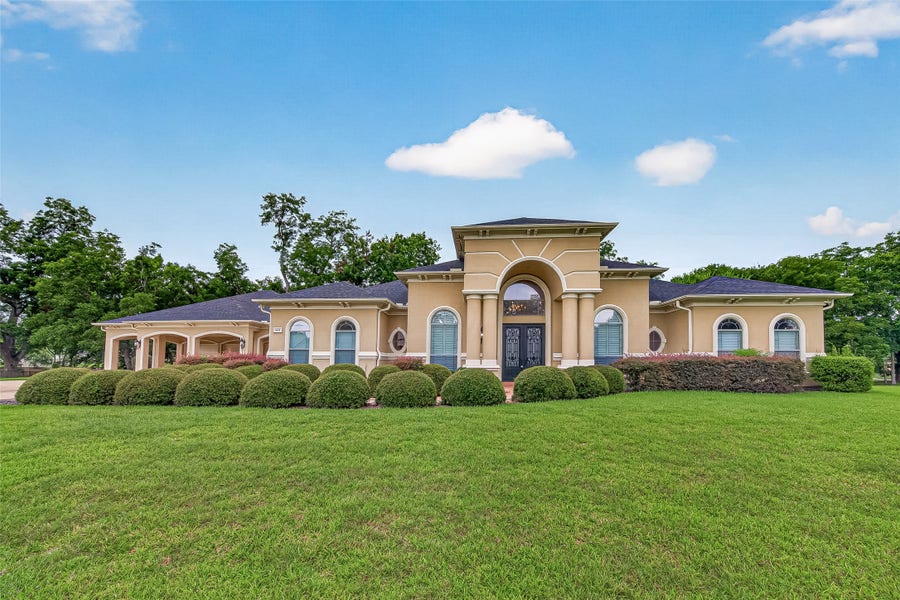 Property photo for 4011 Westerdale Drive, Fulshear, TX
