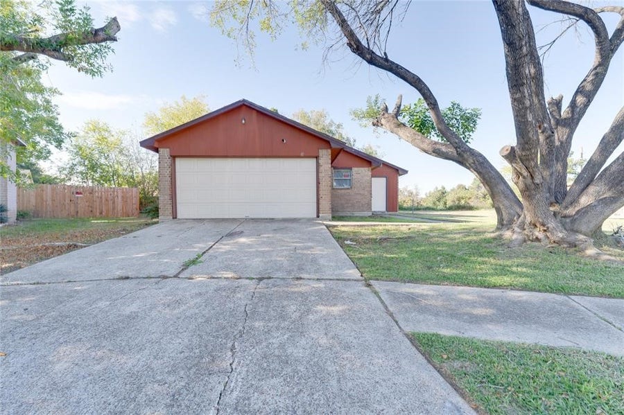 Property photo for 1539 Stevenage, Channelview, TX