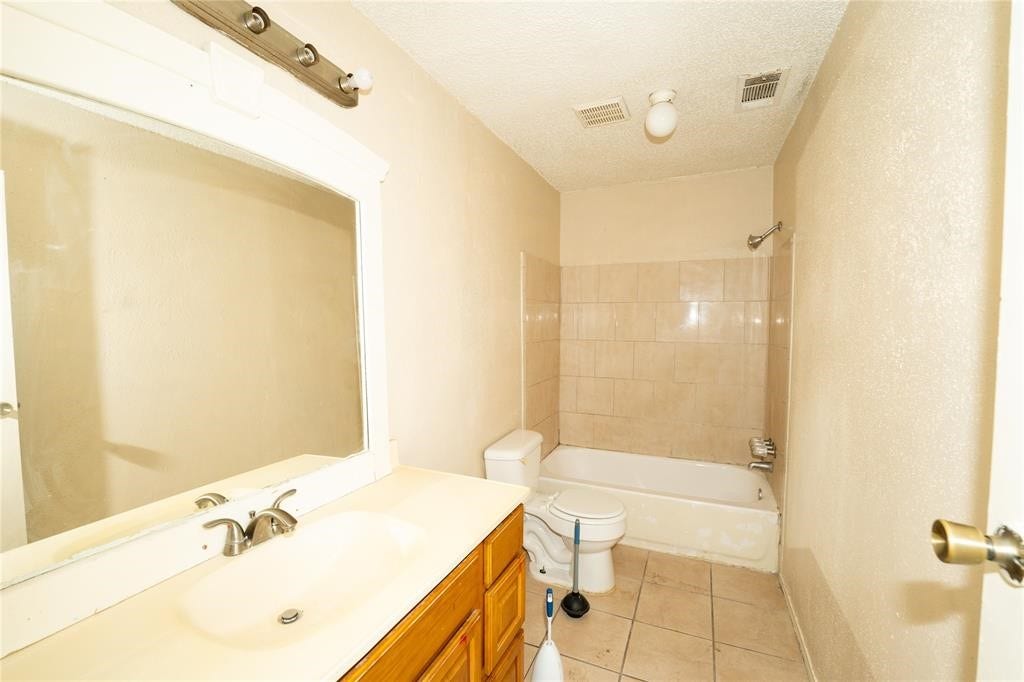 1539 Stevenage, Channelview, TX 77530 1539 Stevenage, Channelview, TX 77530