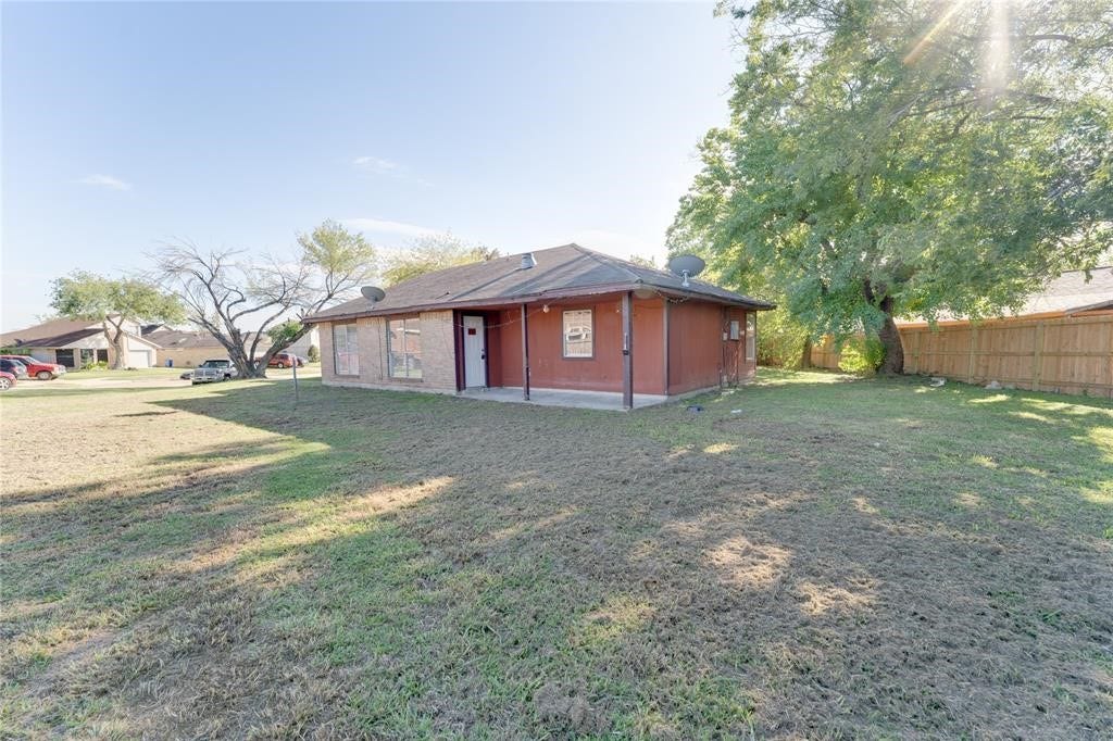1539 Stevenage, Channelview, TX 77530 1539 Stevenage, Channelview, TX 77530