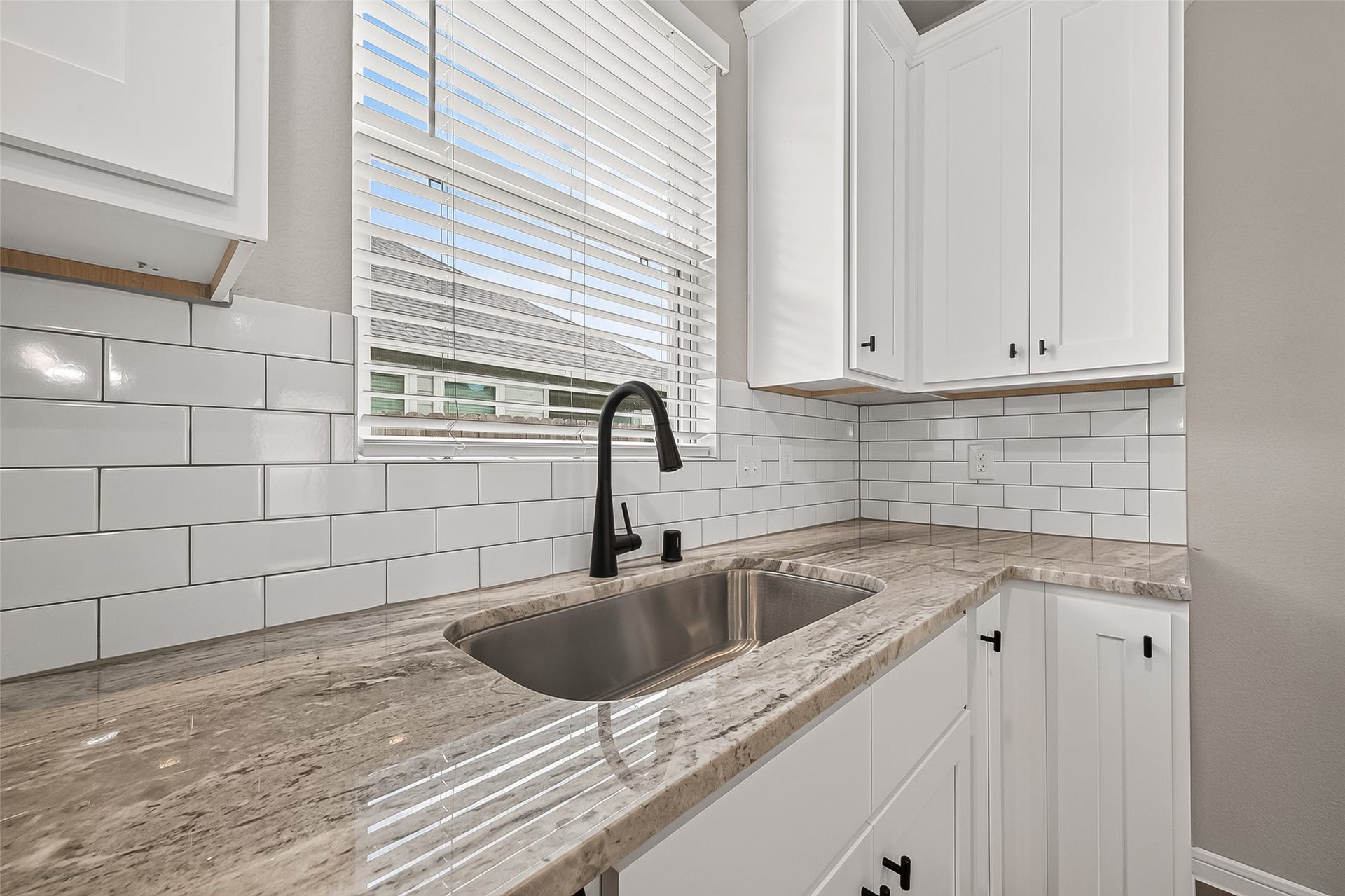 304 Palero Path, Brookshire, TX 77423 304 Palero Path, Brookshire, TX 77423