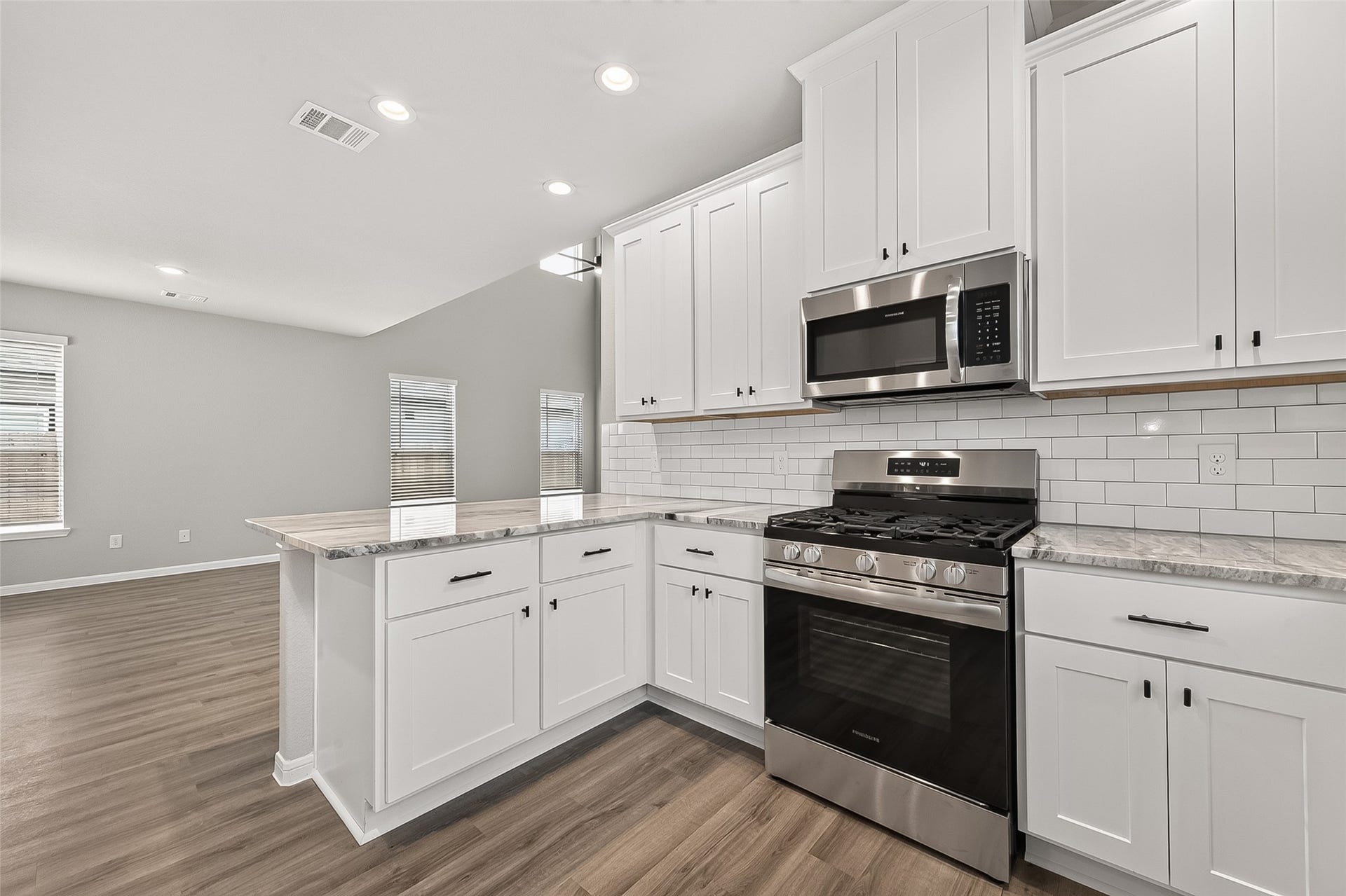 304 Palero Path, Brookshire, TX 77423 304 Palero Path, Brookshire, TX 77423
