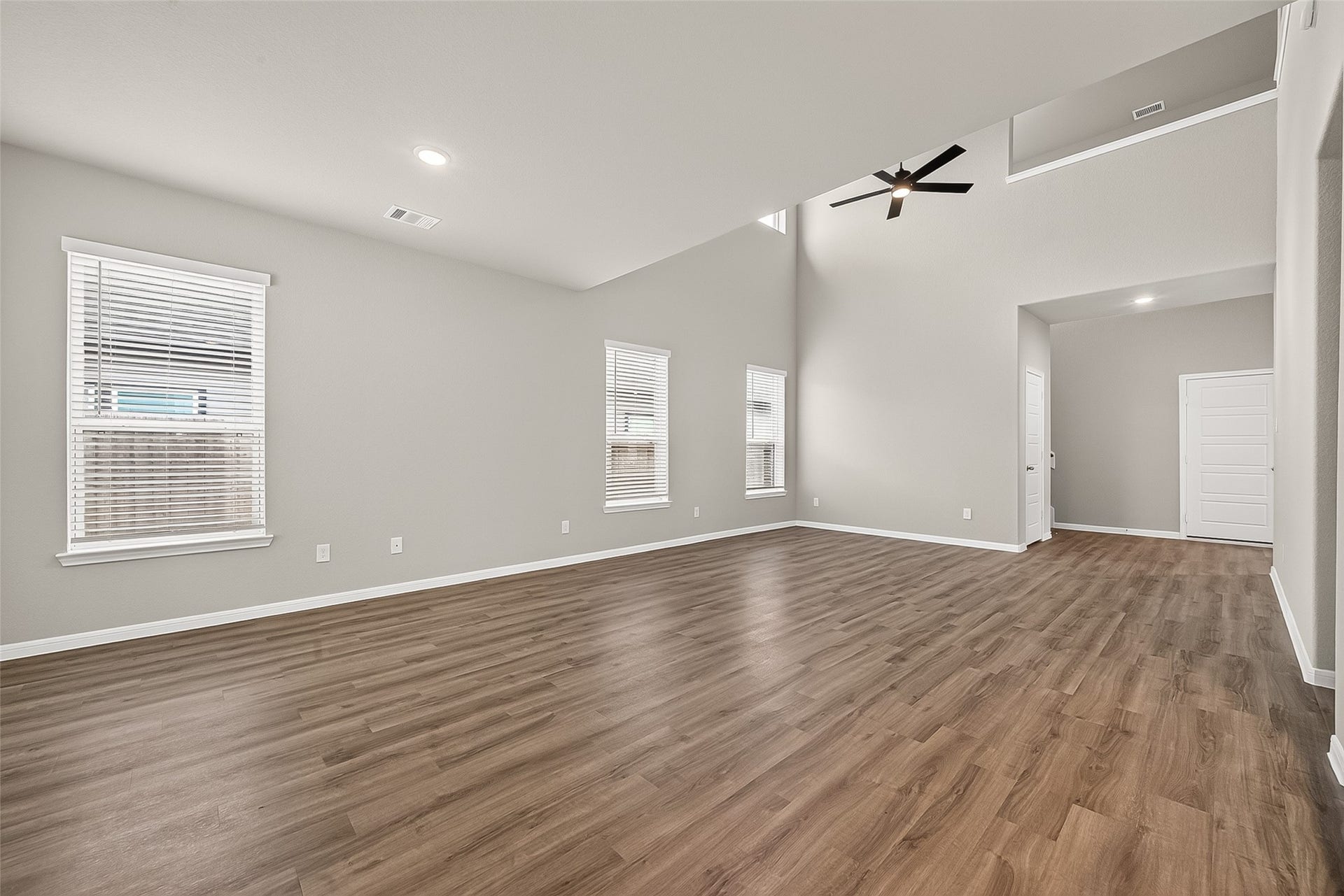 304 Palero Path, Brookshire, TX 77423 304 Palero Path, Brookshire, TX 77423