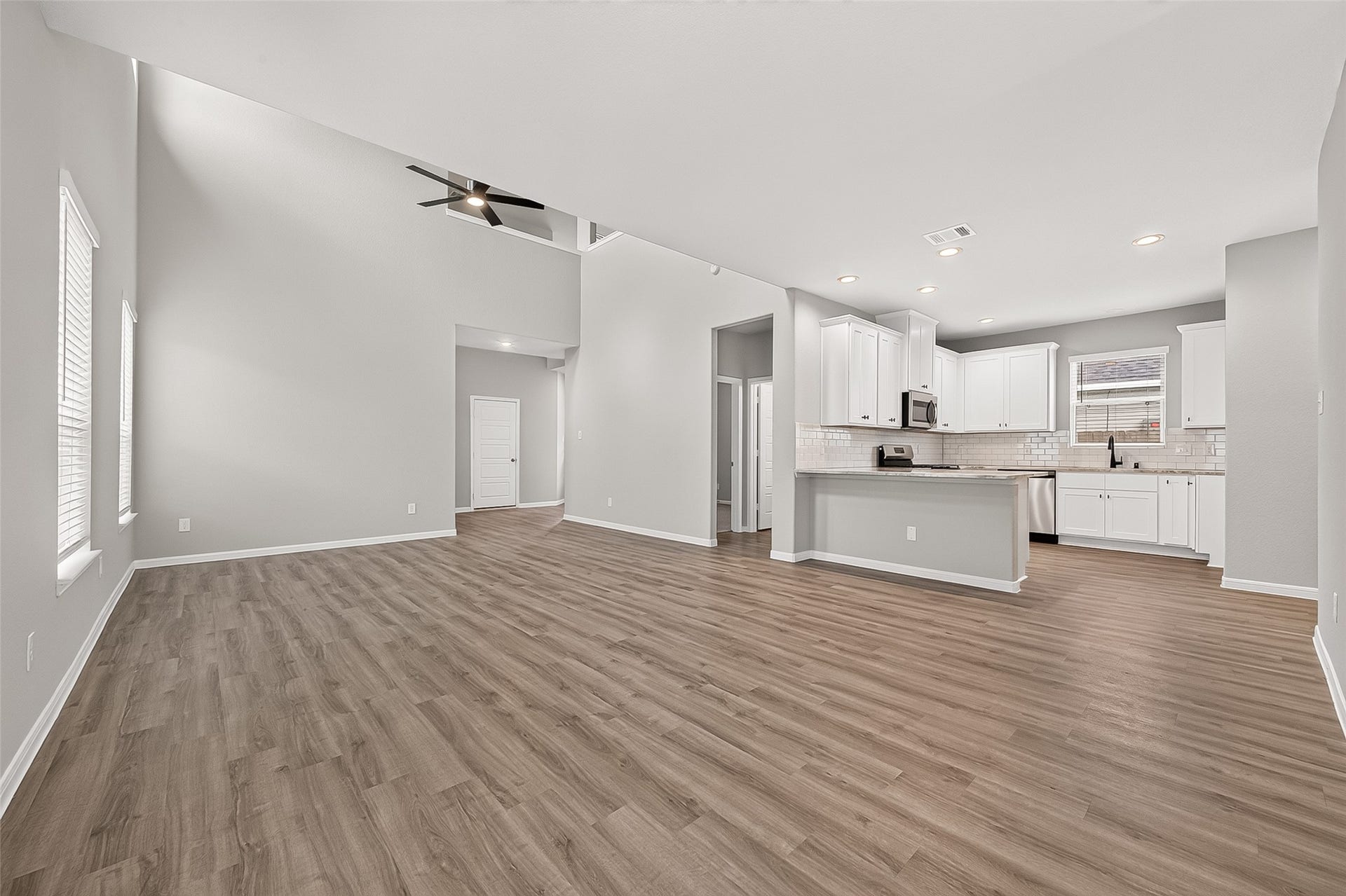 304 Palero Path, Brookshire, TX 77423 304 Palero Path, Brookshire, TX 77423