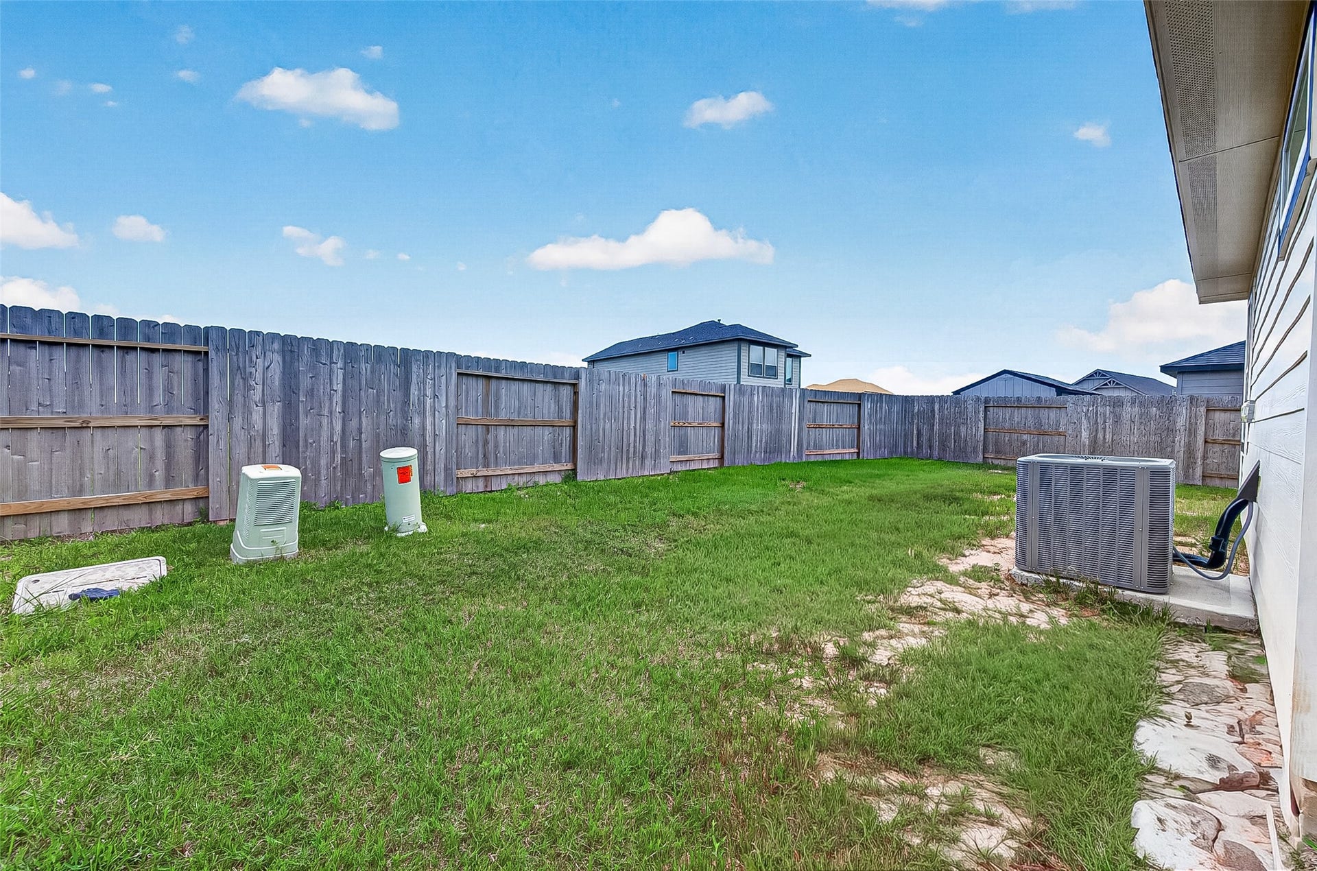 304 Palero Path, Brookshire, TX 77423 304 Palero Path, Brookshire, TX 77423