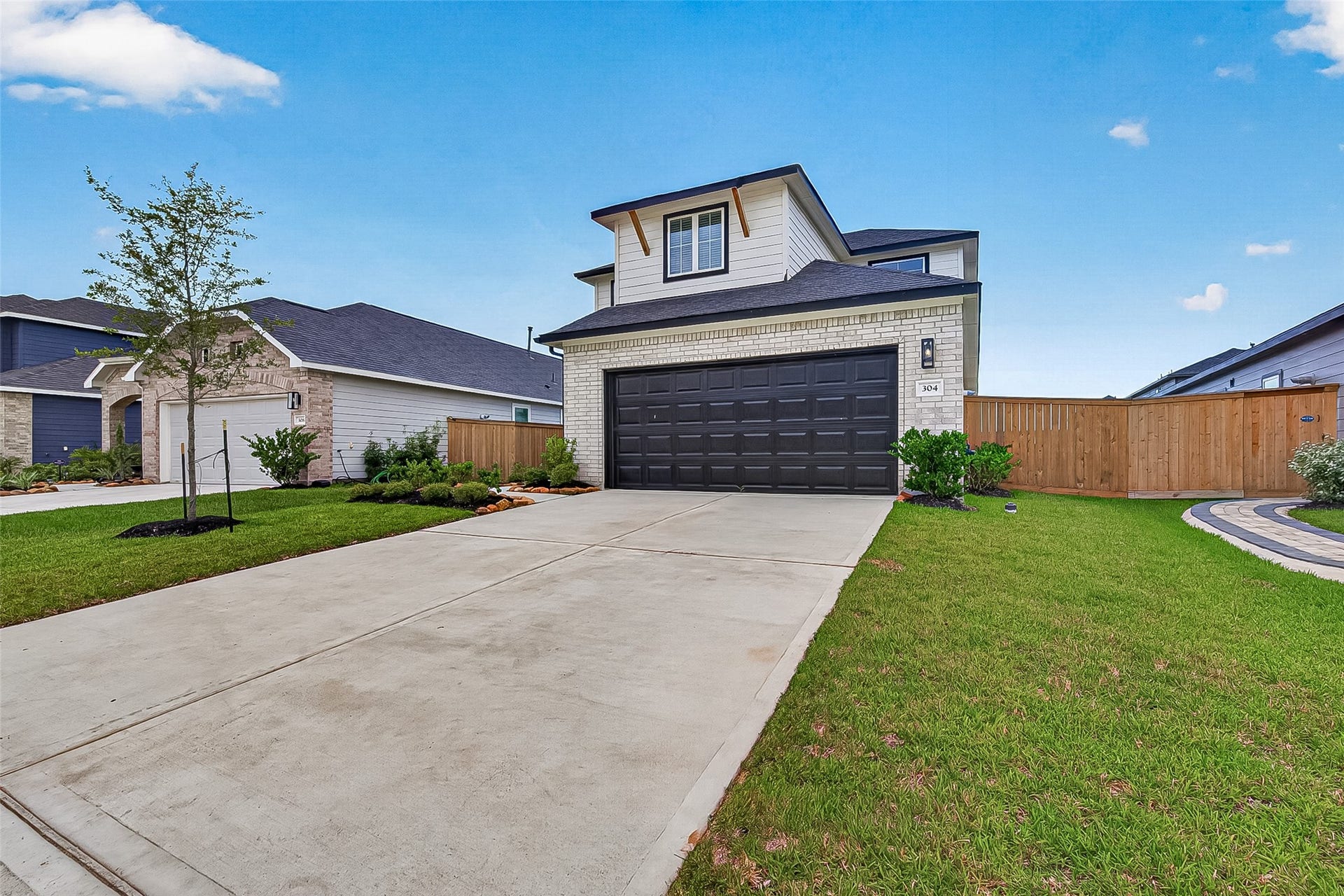 304 Palero Path, Brookshire, TX 77423 304 Palero Path, Brookshire, TX 77423