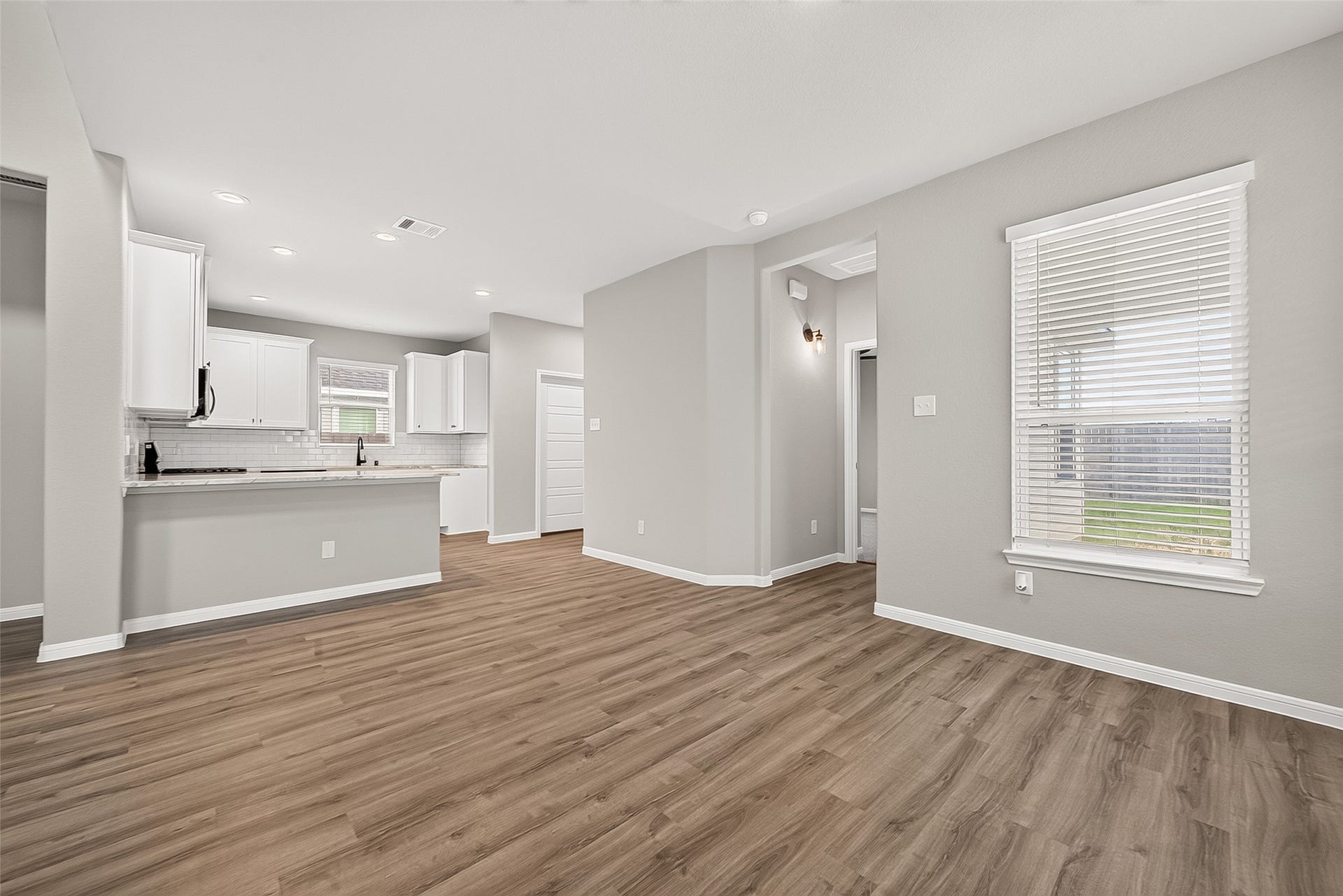 304 Palero Path, Brookshire, TX 77423 304 Palero Path, Brookshire, TX 77423
