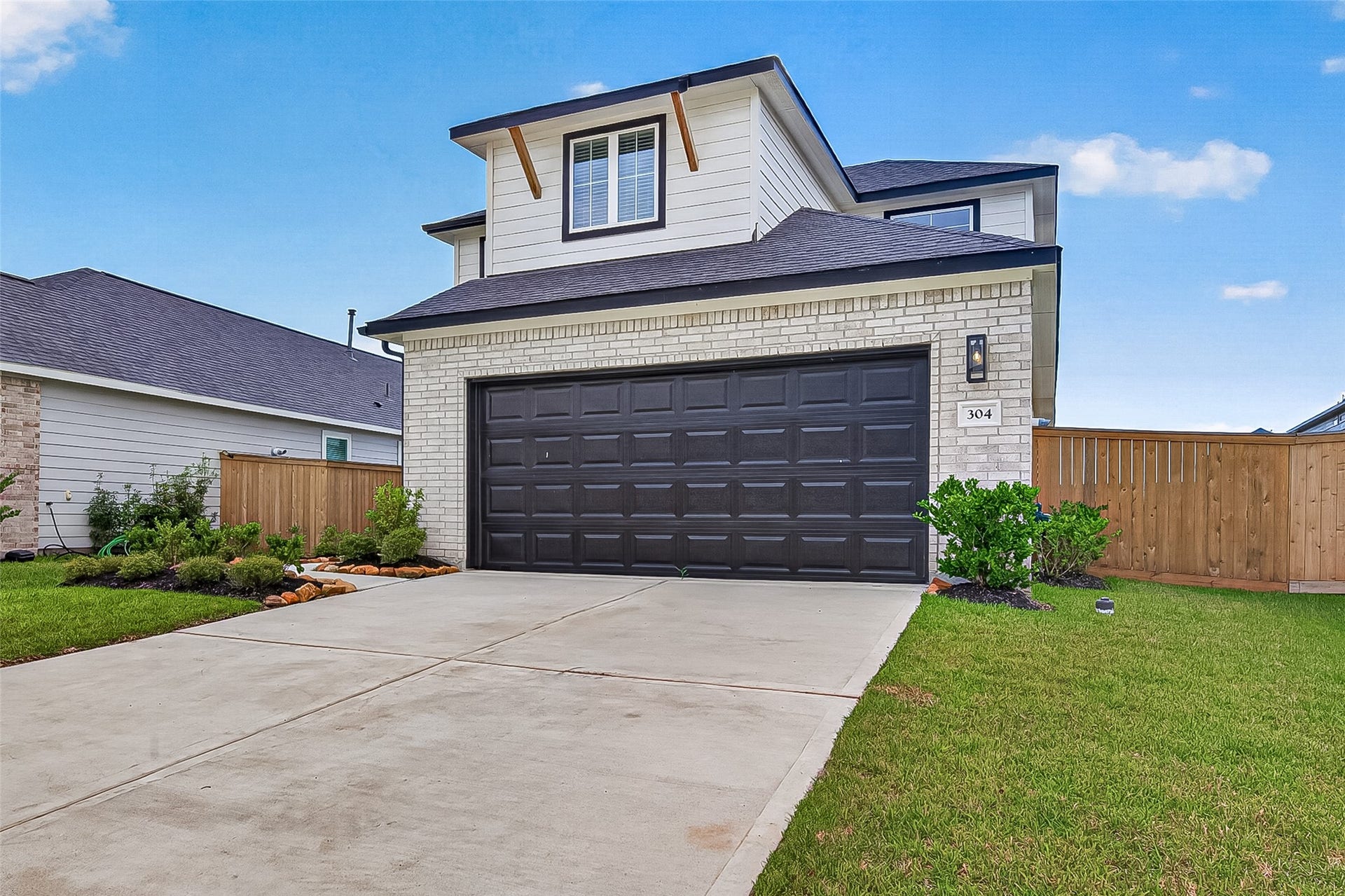 304 Palero Path, Brookshire, TX 77423 304 Palero Path, Brookshire, TX 77423
