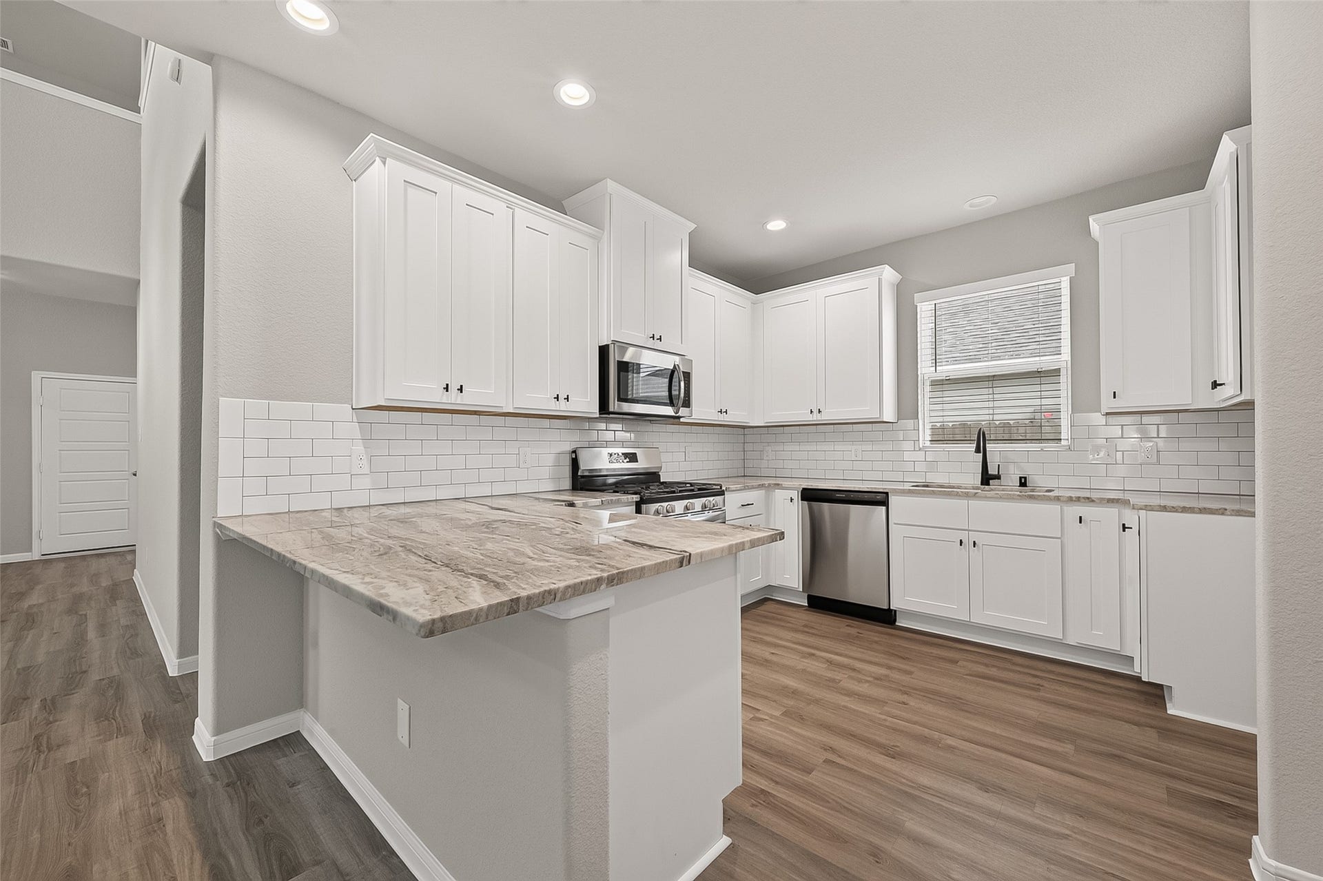 304 Palero Path, Brookshire, TX 77423 304 Palero Path, Brookshire, TX 77423
