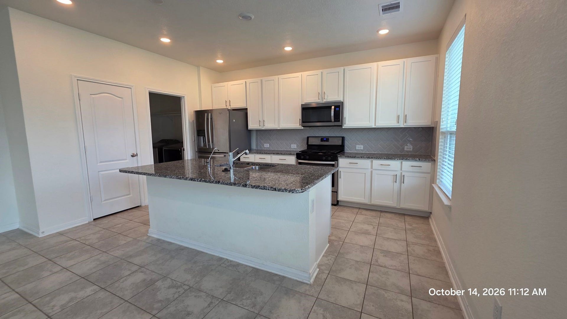 7106 Escondido Drive, Rosharon, TX 77583 7106 Escondido Drive, Rosharon, TX 77583