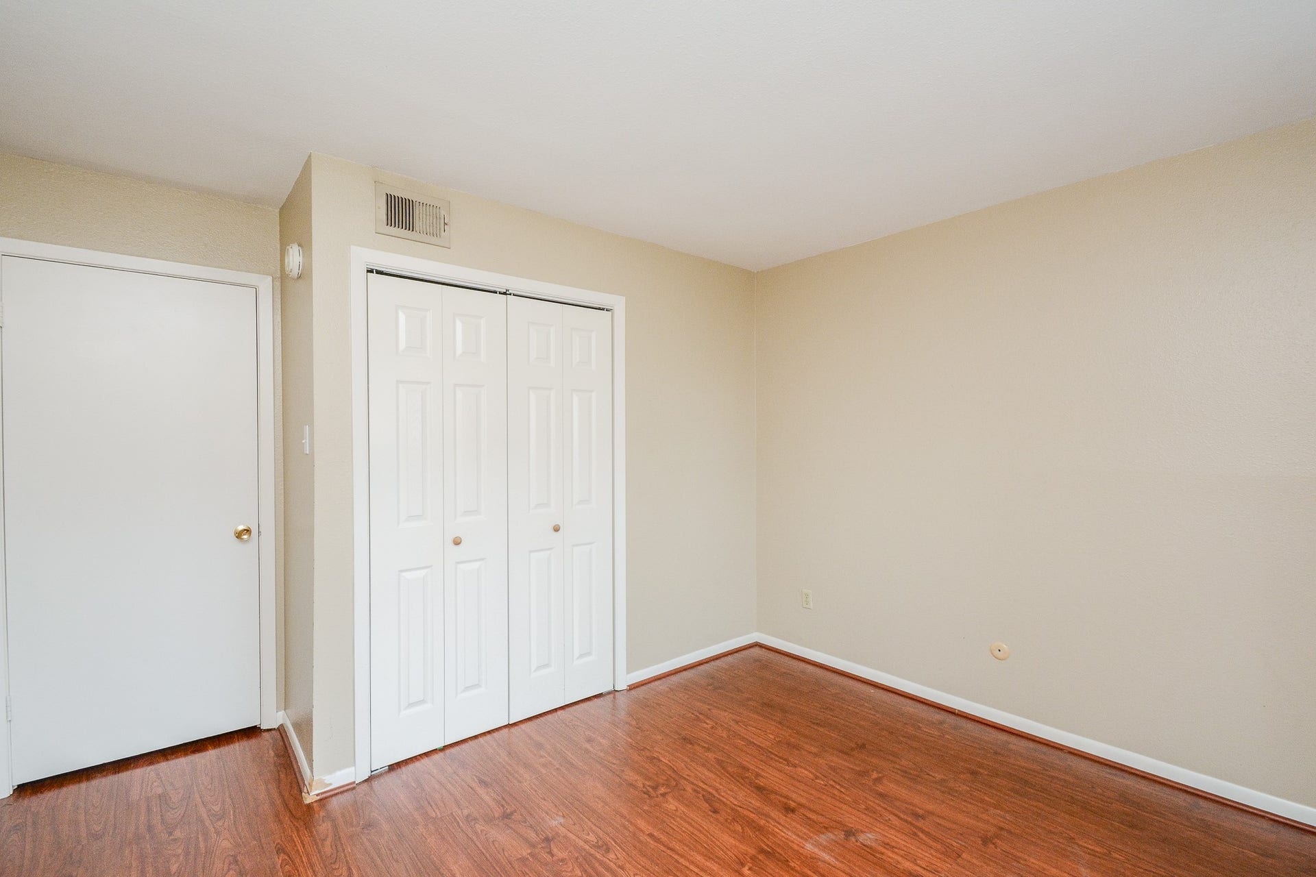 8519 Hearth Boulevard, #26, Houston, TX 77054