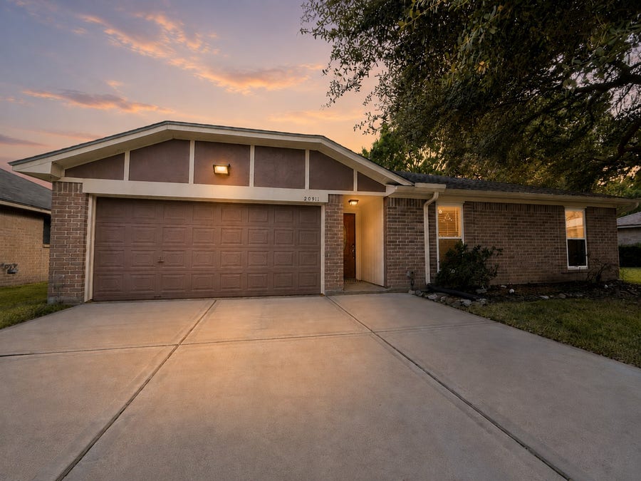 Property photo for 20911 Park Bridge Drive, Katy, TX