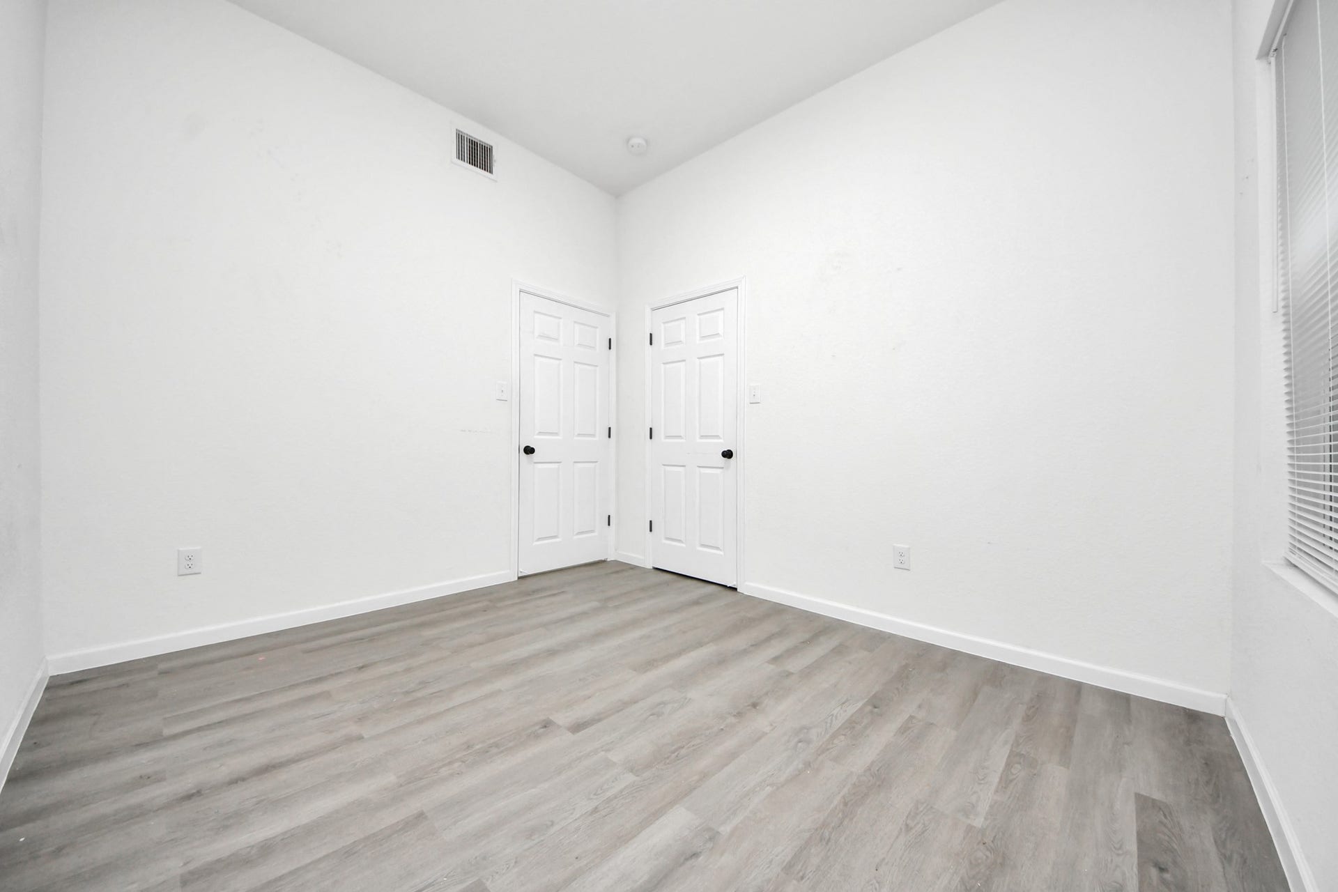 318 Tennessee Street, #AB, Houston, TX 77029