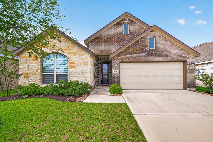 Property photo for 22215 Scarlino Drive, Hockley, TX