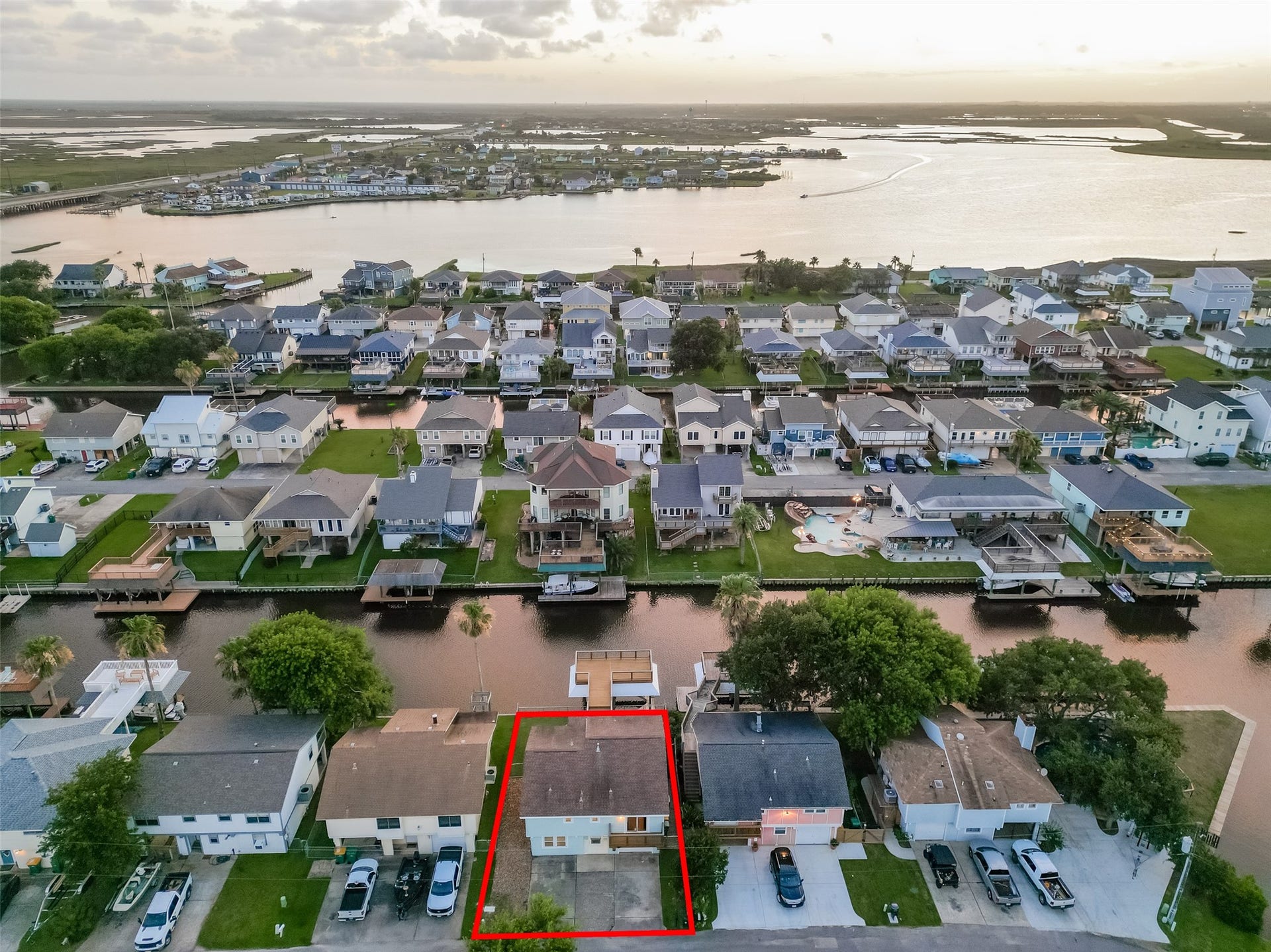 4 N Sandpiper Street, La Marque, TX 77568 Picturesque view of 4 N. Sandpiper, its waterfront canal and nearby bay. All waiting for you!