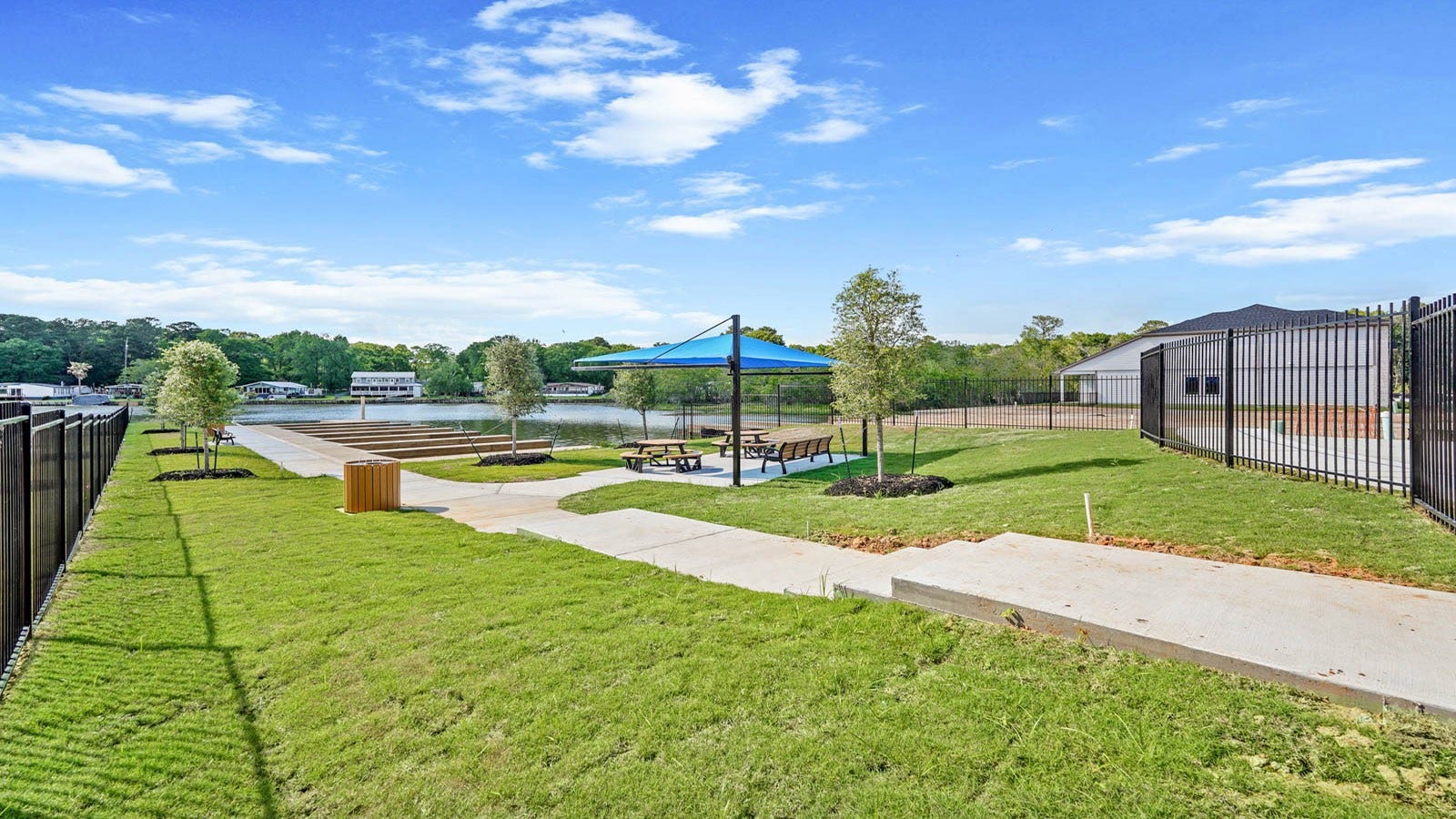13050 Sorrento Bay Drive, Willis, TX 77318 13050 Sorrento Bay Drive, Willis, TX 77318