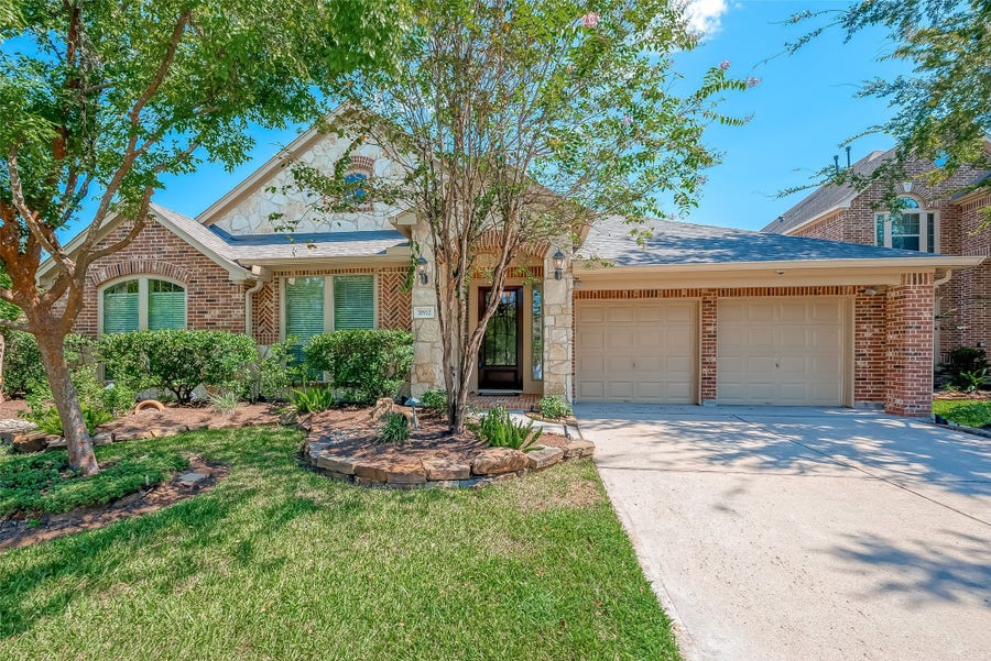Property photo for 31912 Burnt Wood Court, Conroe, TX