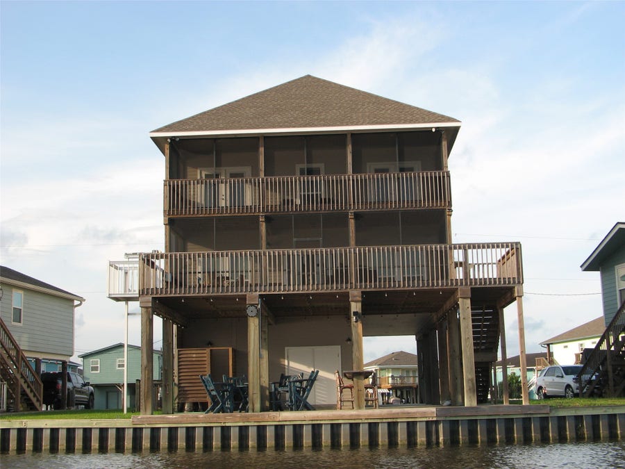 Property photo for 32 Trout Lane, Freeport, TX