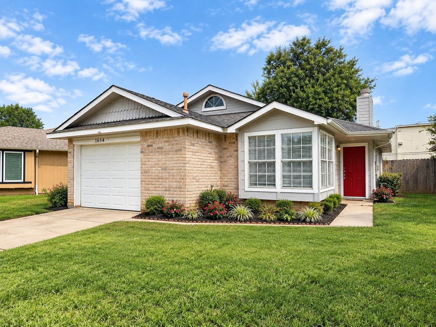 Property photo for 1614 Brickarbor Drive, Katy, TX