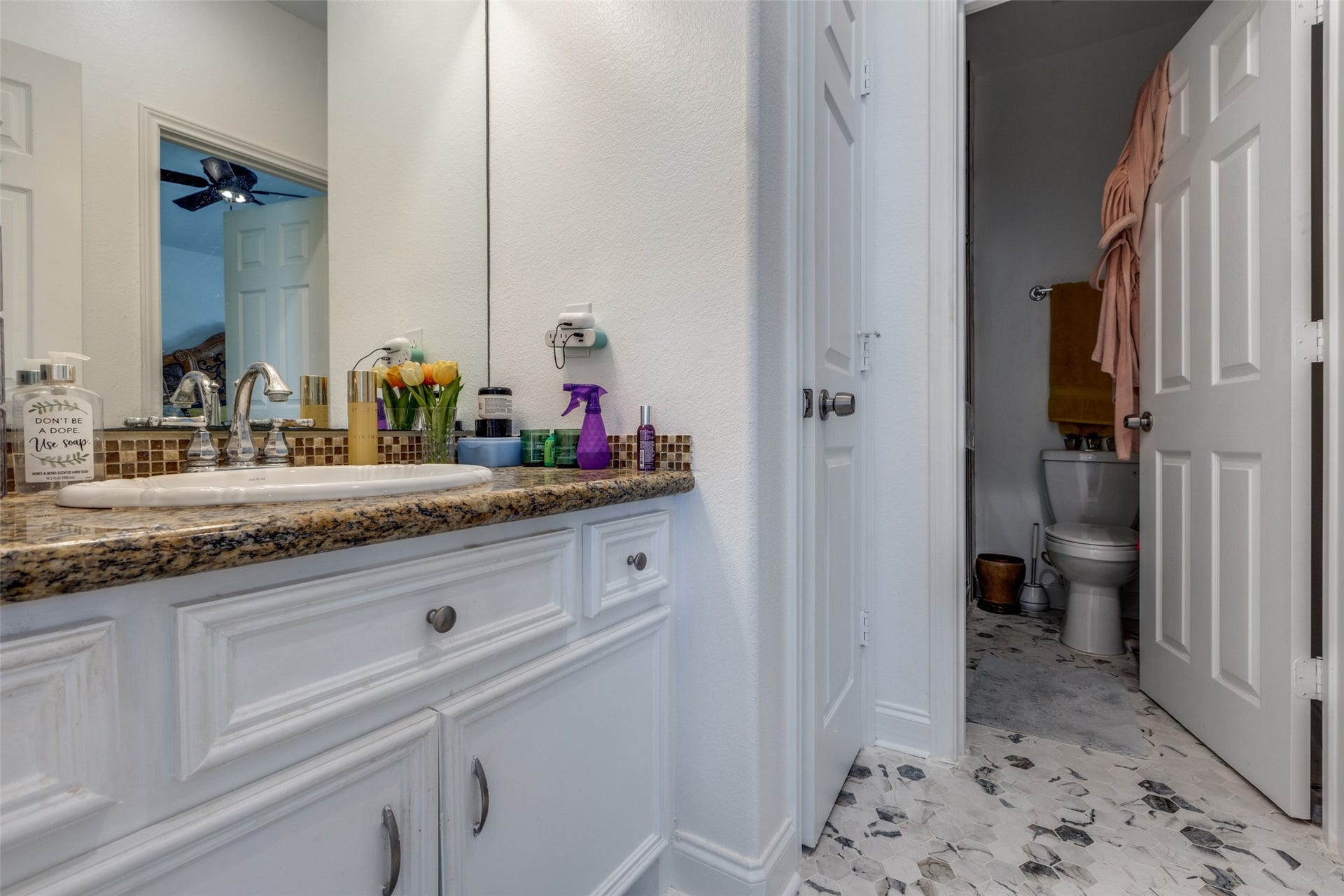 8 Cypress Point Court, Manvel, TX 77578