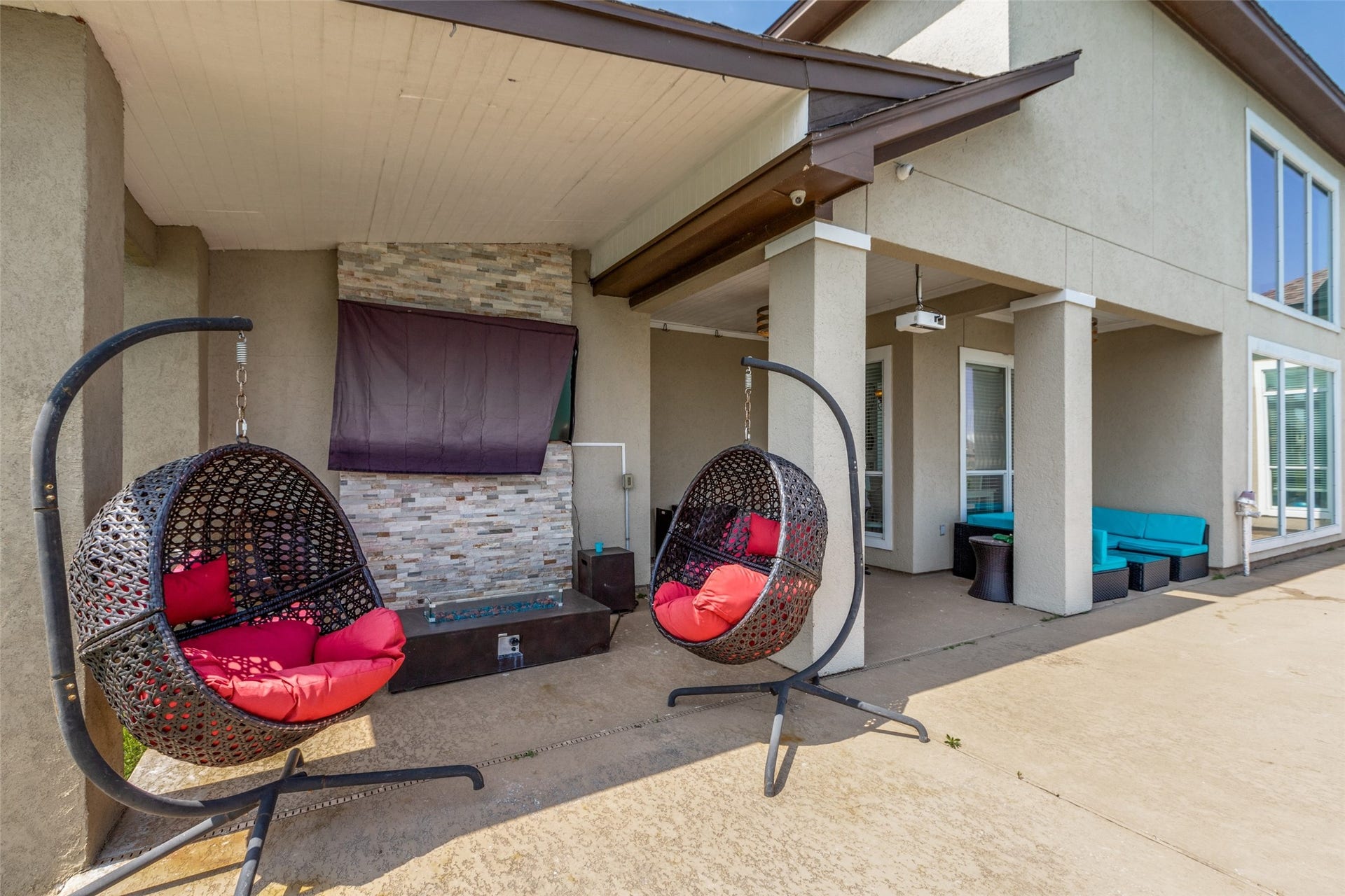 8 Cypress Point Court, Manvel, TX 77578