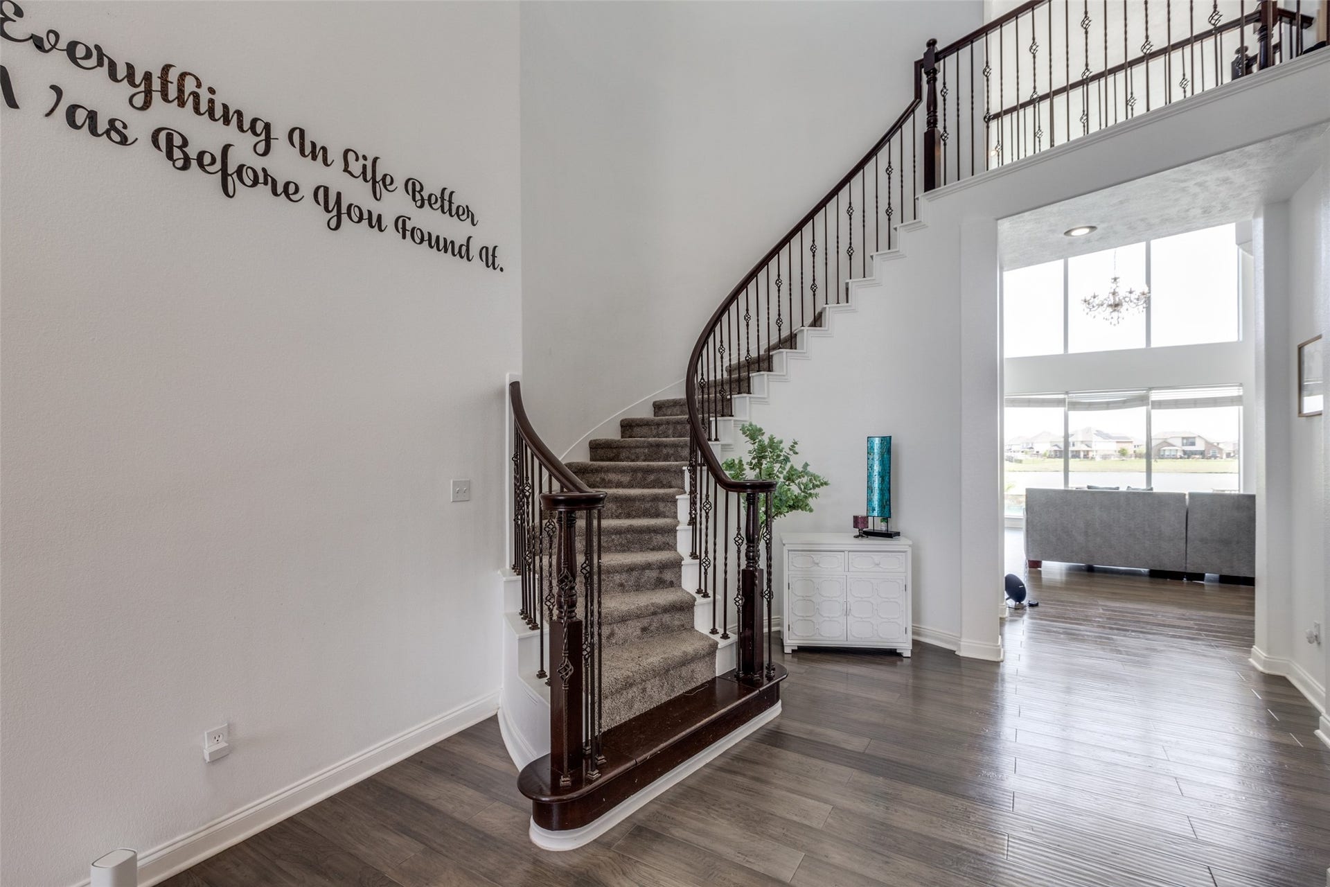 8 Cypress Point Court, Manvel, TX 77578