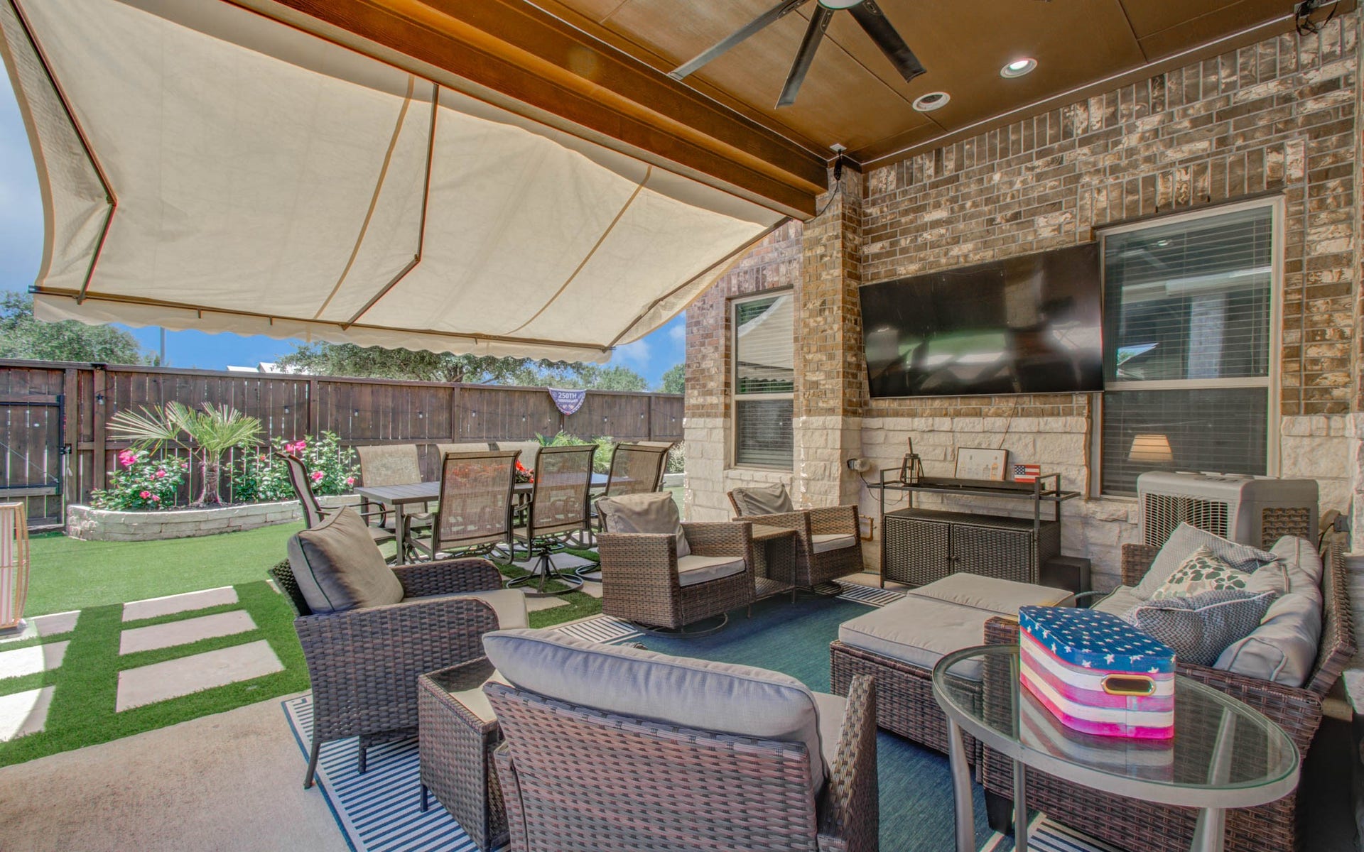 17915 Olde Oaks Estate Court, Cypress, TX 77433 17915 Olde Oaks Estate Court, Cypress, TX 77433