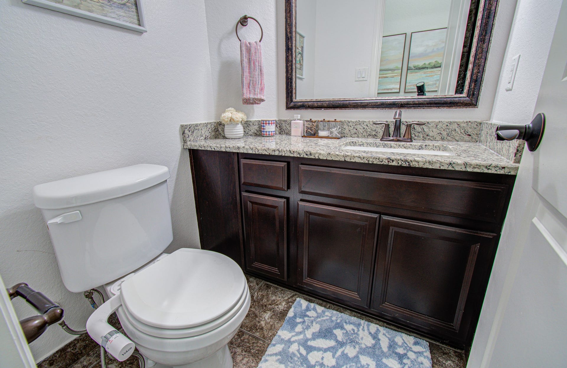 17915 Olde Oaks Estate Court, Cypress, TX 77433 2nd full bathroom located downstairs.