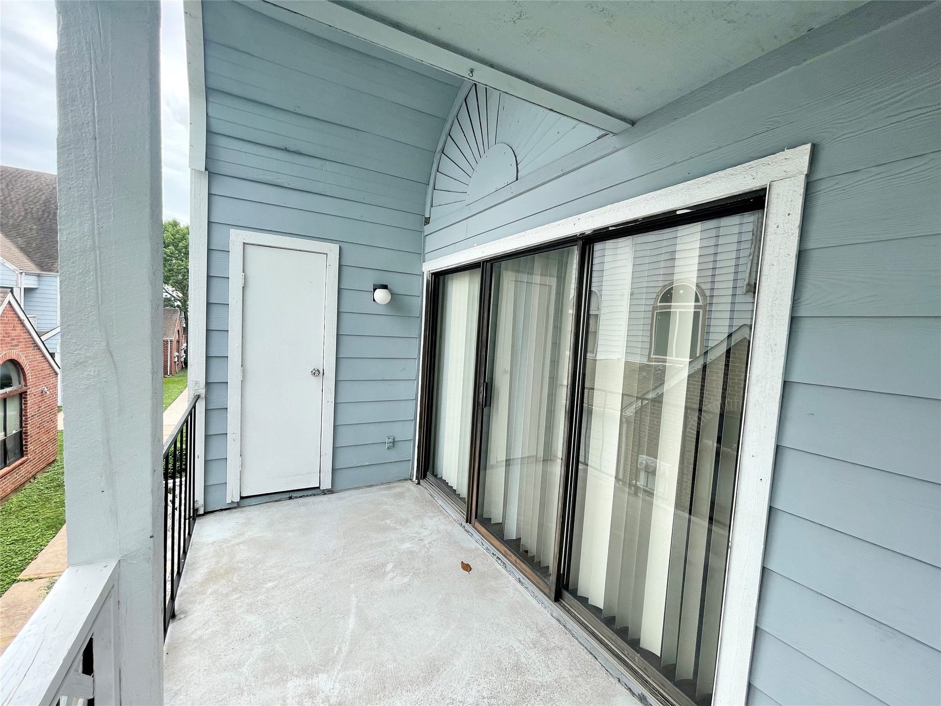 14550 Fonmeadow Drive, #806, Houston, TX 77035 Balcony