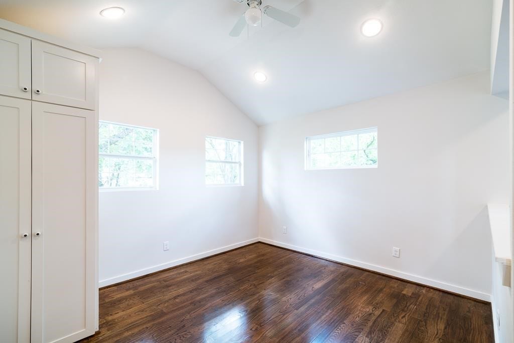 4535 Walker, #B, Houston, TX 77023 4535 Walker, #B, Houston, TX 77023