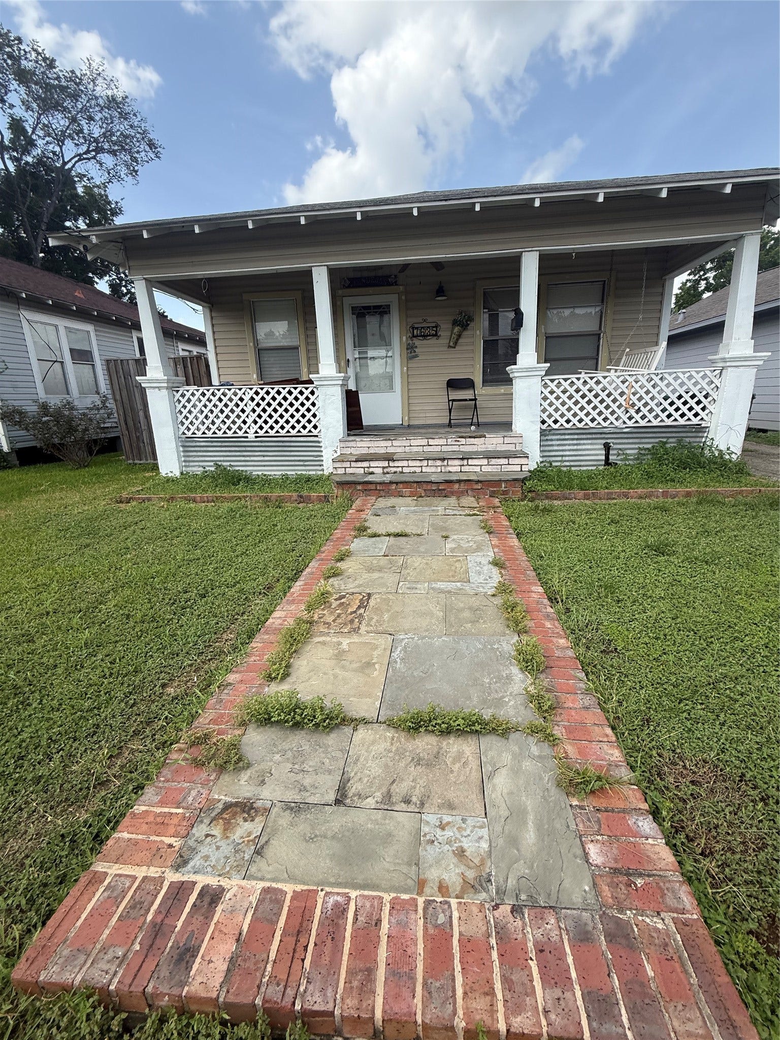 7635 Avenue C, Houston, TX 77012 Front home