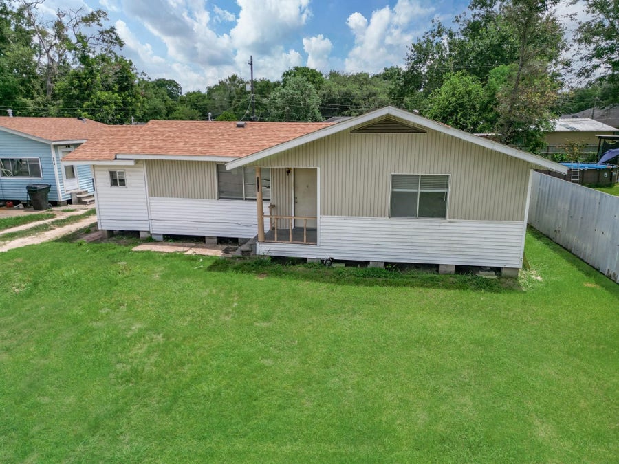 Property photo for 3606 Almeda Genoa Road, Houston, TX