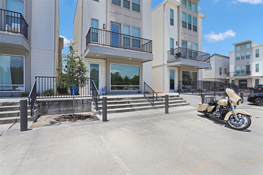 Property photo for 18708 Centro Main Street, #B, Shenandoah, TX