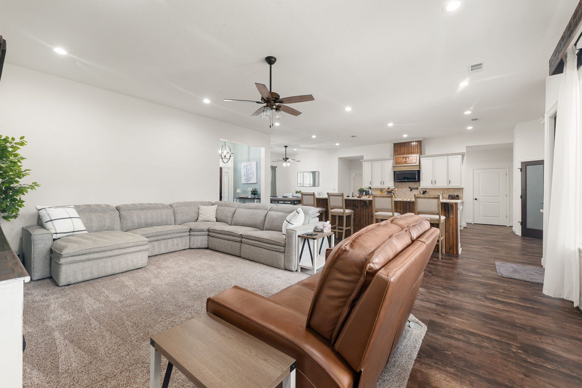 21215 Big Buck Drive, Cleveland, TX 77328 21215 Big Buck Drive, Cleveland, TX 77328
