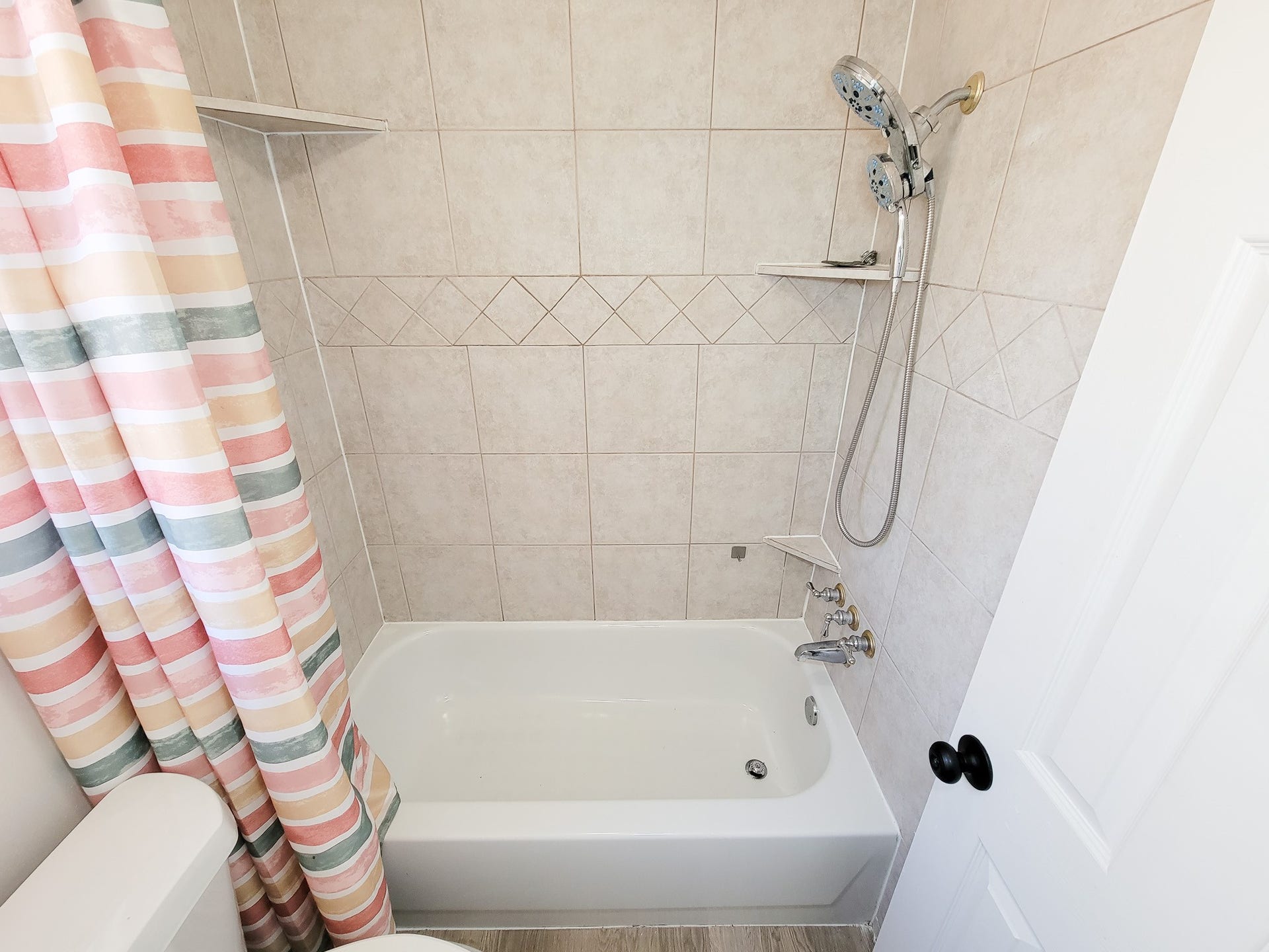 10102 Park Lane, La Porte, TX 77571 10102 Park Lane, La Porte, TX 77571