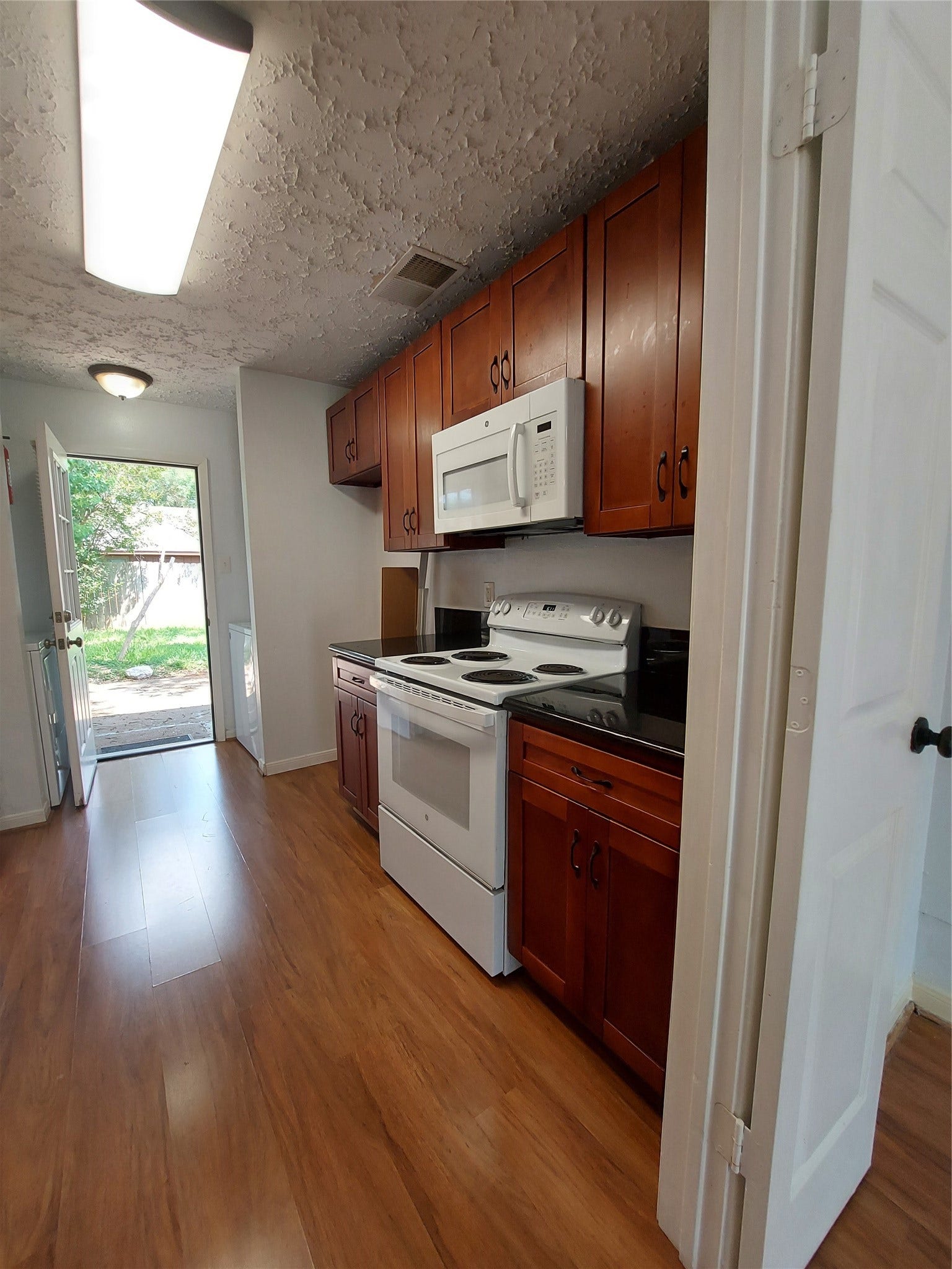 3807 Quiet Place Drive, Houston, TX 77082 3807 Quiet Place Drive, Houston, TX 77082