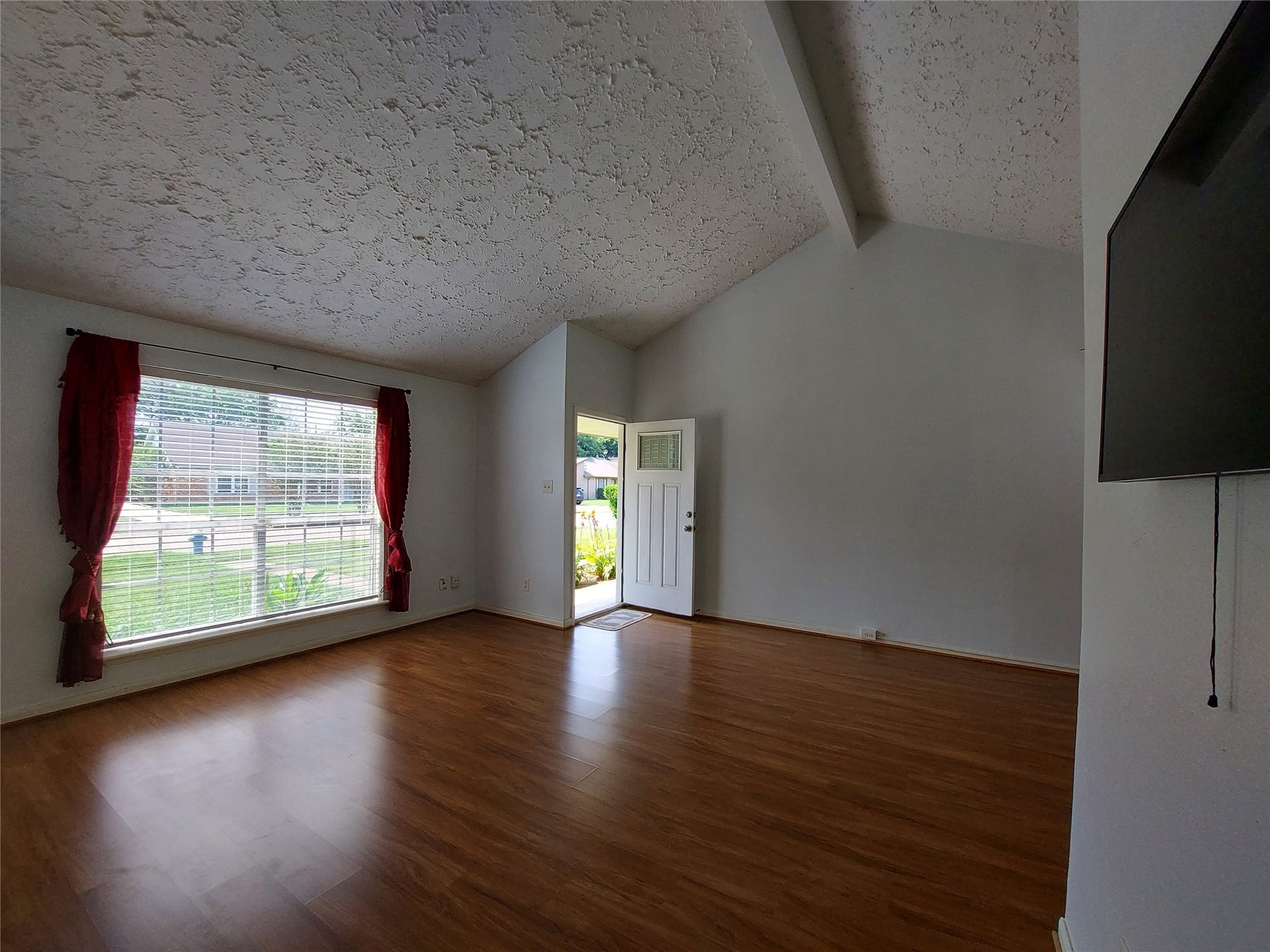 3807 Quiet Place Drive, Houston, TX 77082 3807 Quiet Place Drive, Houston, TX 77082