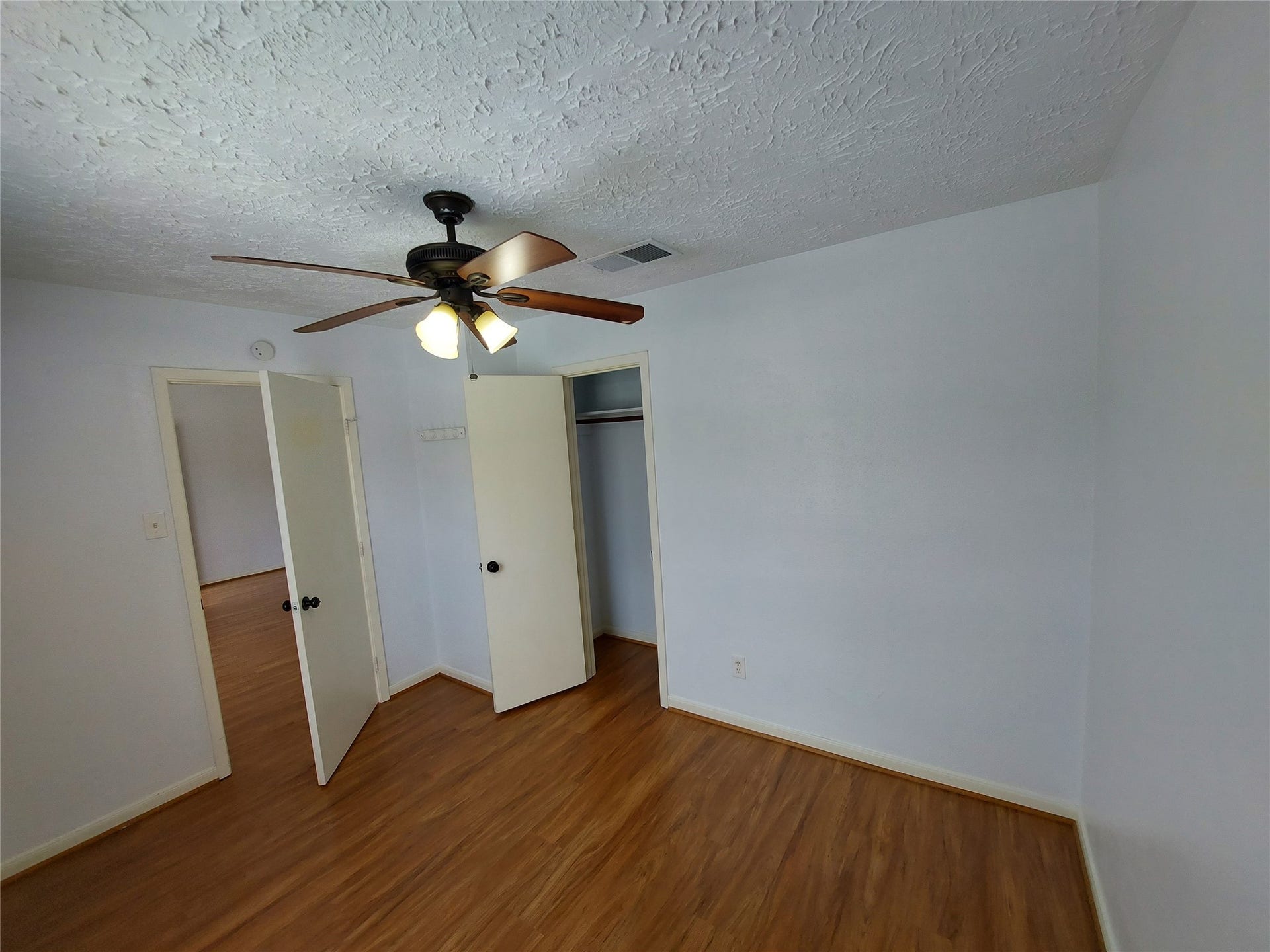 3807 Quiet Place Drive, Houston, TX 77082 3807 Quiet Place Drive, Houston, TX 77082