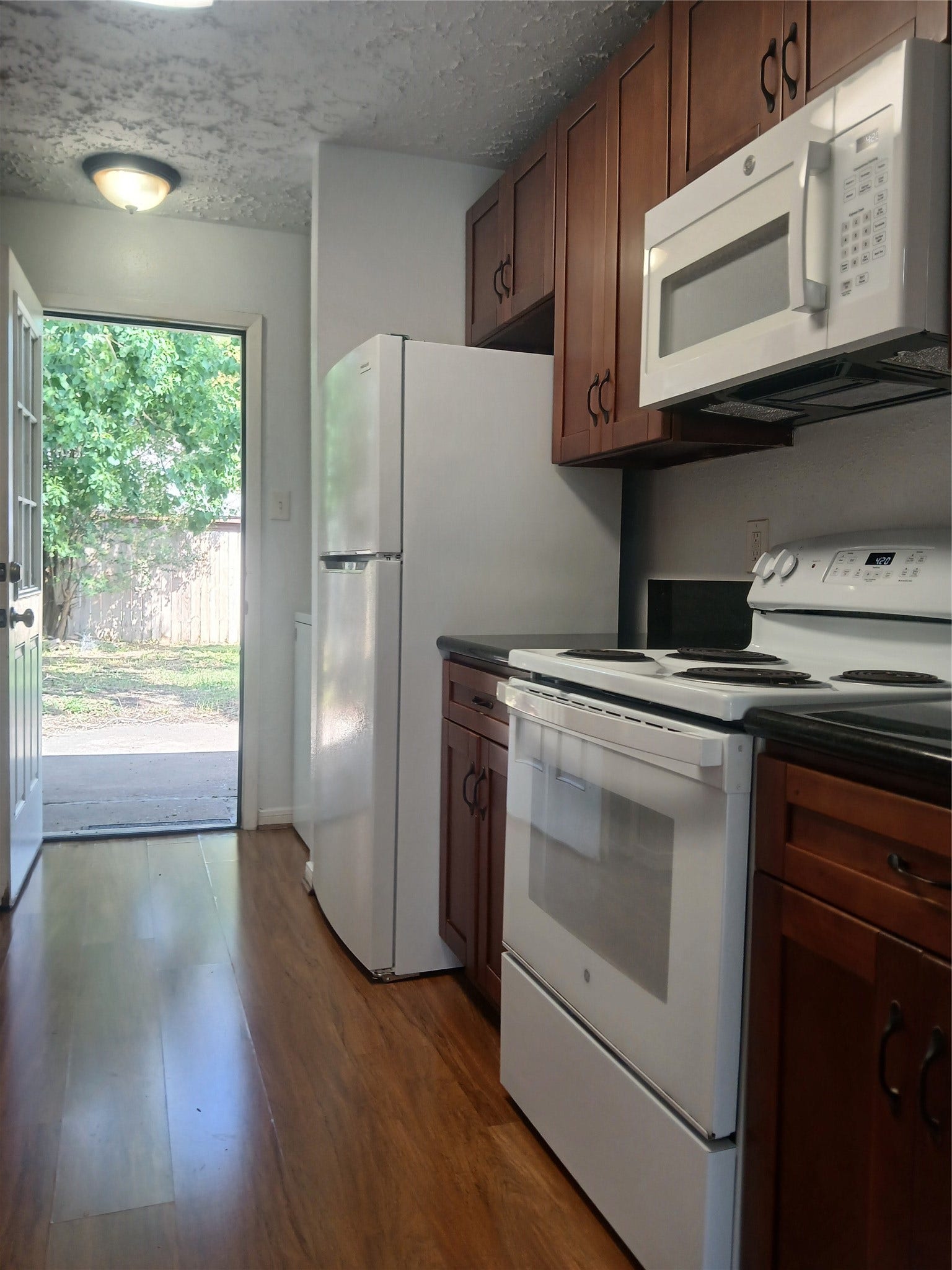 3807 Quiet Place Drive, Houston, TX 77082 3807 Quiet Place Drive, Houston, TX 77082