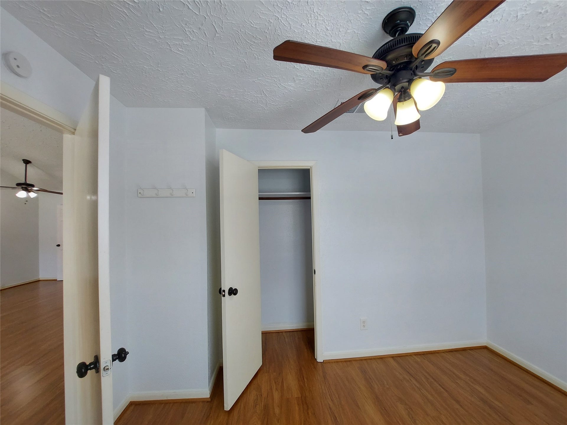 3807 Quiet Place Drive, Houston, TX 77082 3807 Quiet Place Drive, Houston, TX 77082