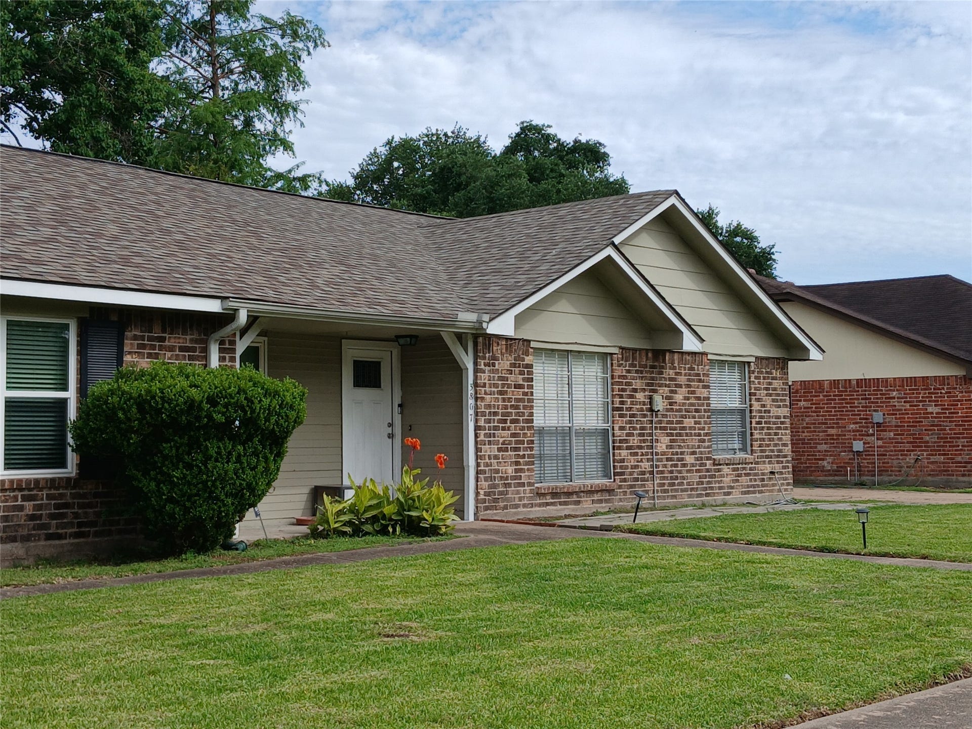 3807 Quiet Place Drive, Houston, TX 77082 3807 Quiet Place Drive, Houston, TX 77082