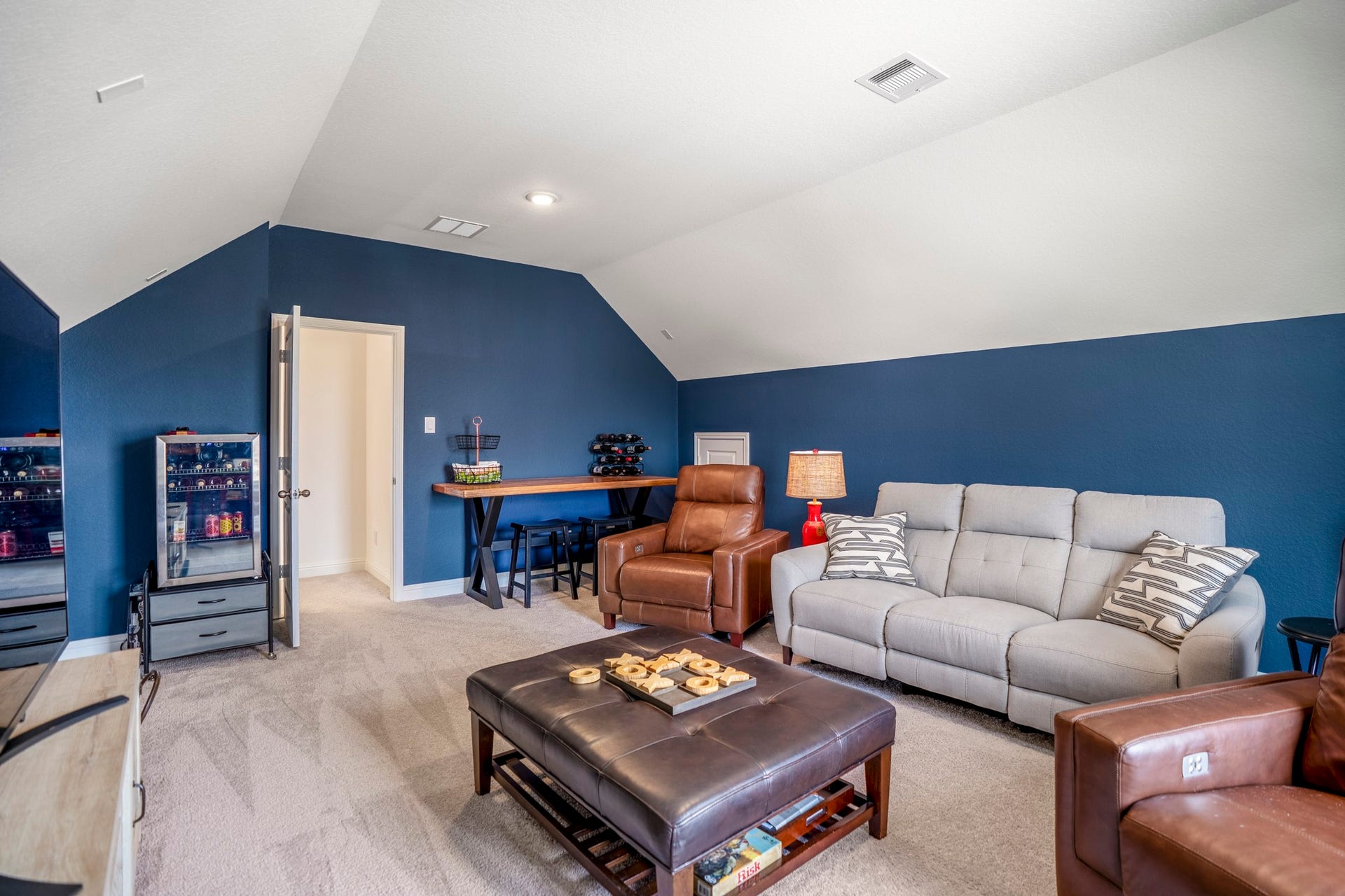 21723 Cordia Trace, Cypress, TX 77433 Movie nights, football Saturdays, gaming marathons or a giant sectional and a place for everyone to hang outthis room can take on whatever role your household needs.