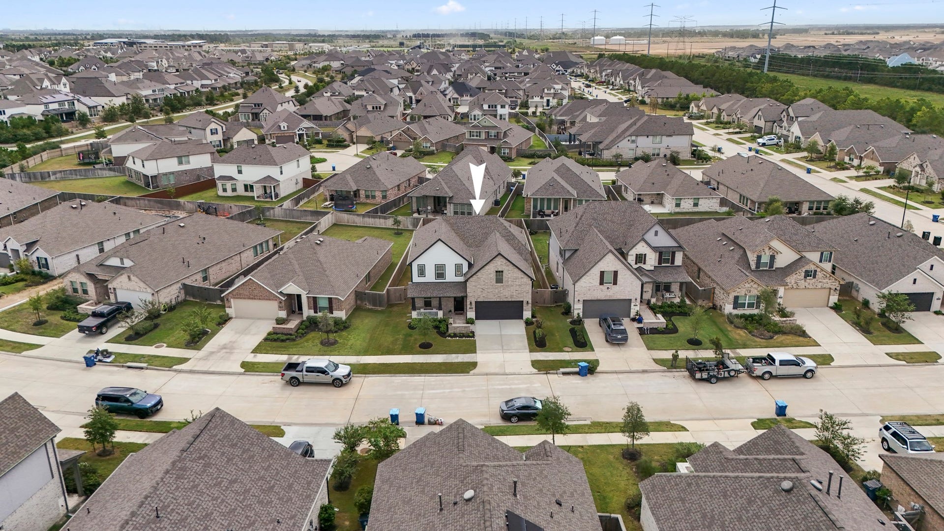 21723 Cordia Trace, Cypress, TX 77433 Welcome to Bridgeland, where miles of thoughtfully planned streets, green spaces and community amenities surround the place you call home.